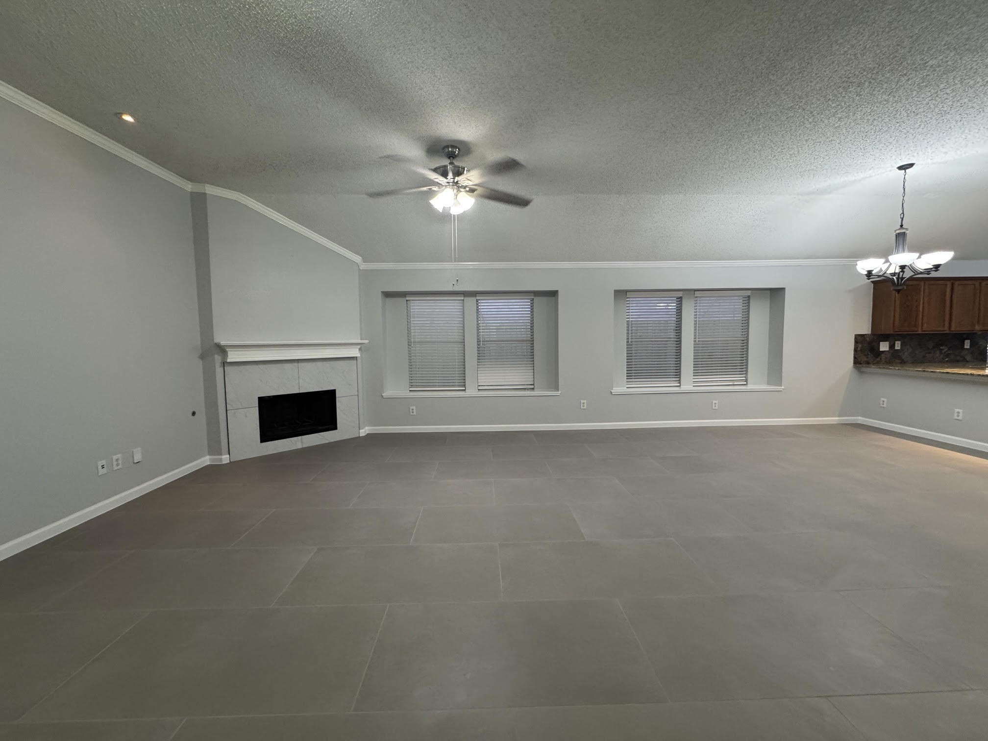5616 Indian Hill Drive Arlington TX 76018