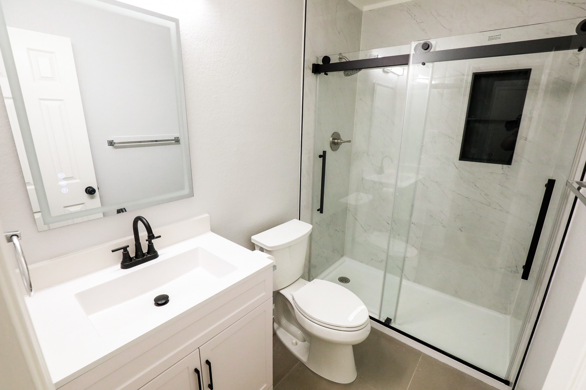 5616 Indian Hill Drive Arlington TX 76018