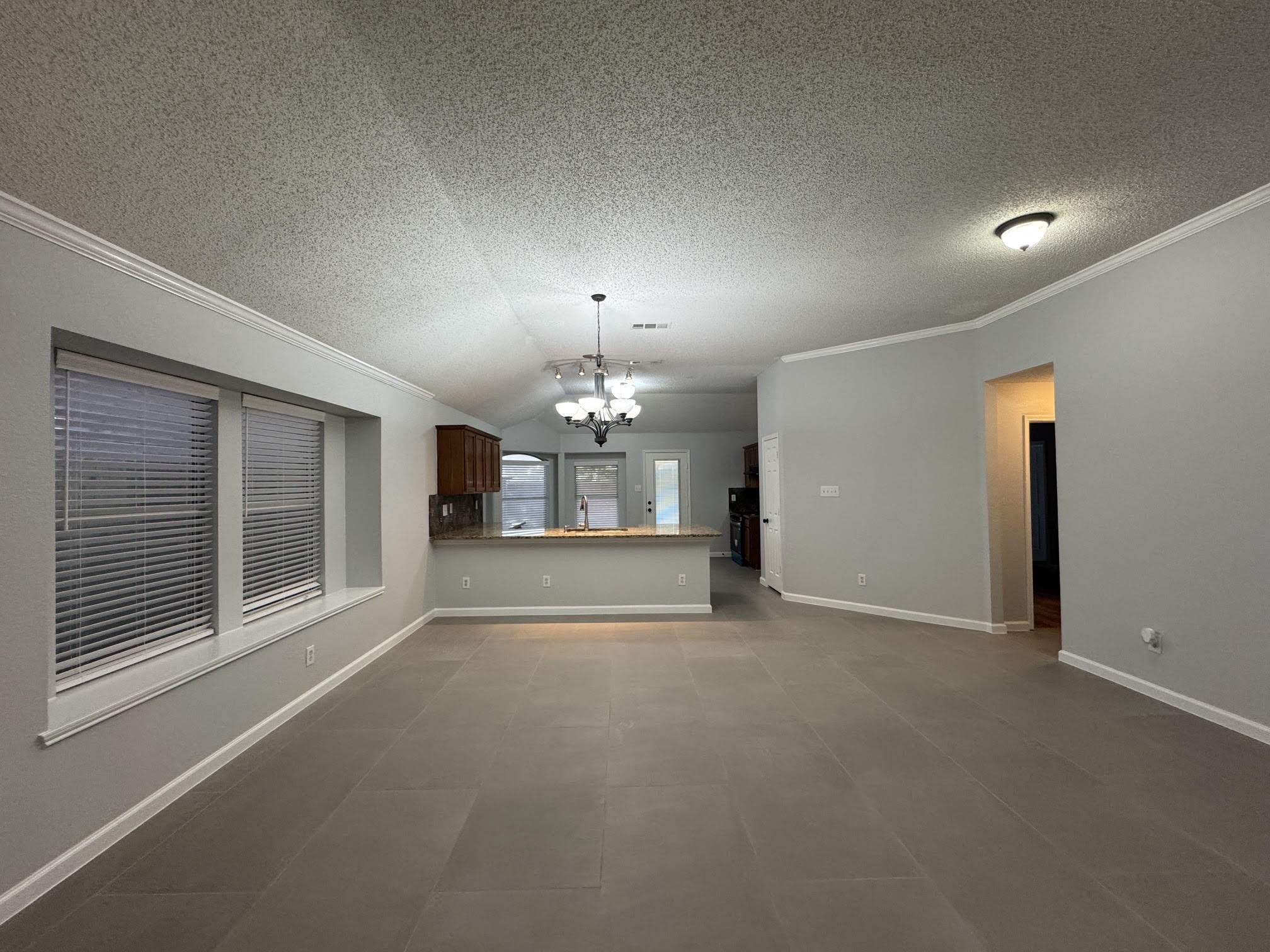 5616 Indian Hill Drive Arlington TX 76018