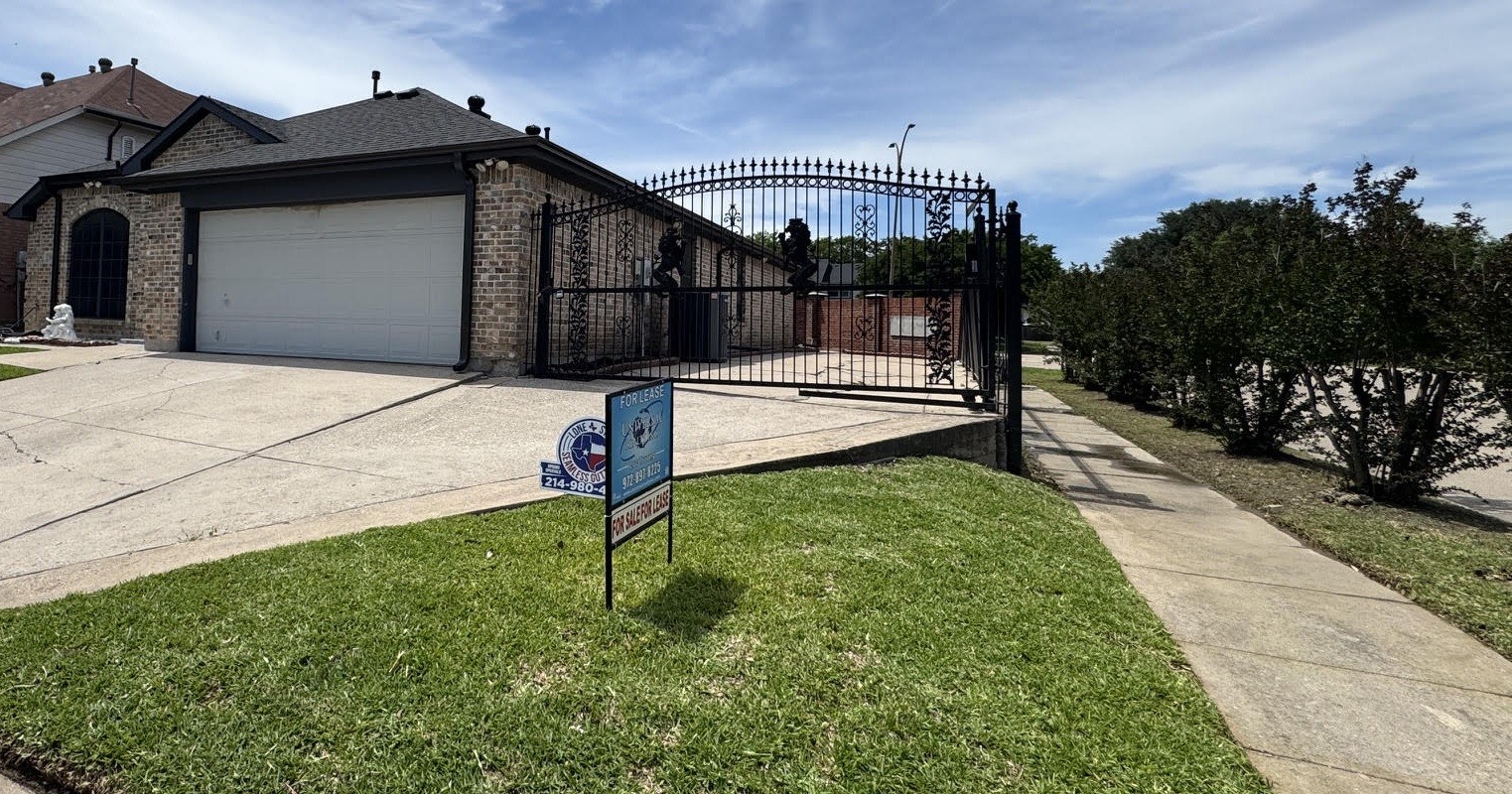 5616 Indian Hill Drive Arlington TX 76018