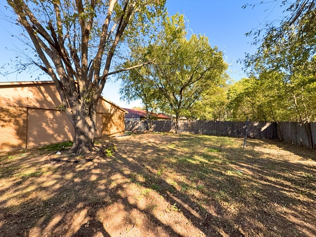 1233 Steinburg Lane Fort Worth TX 76134