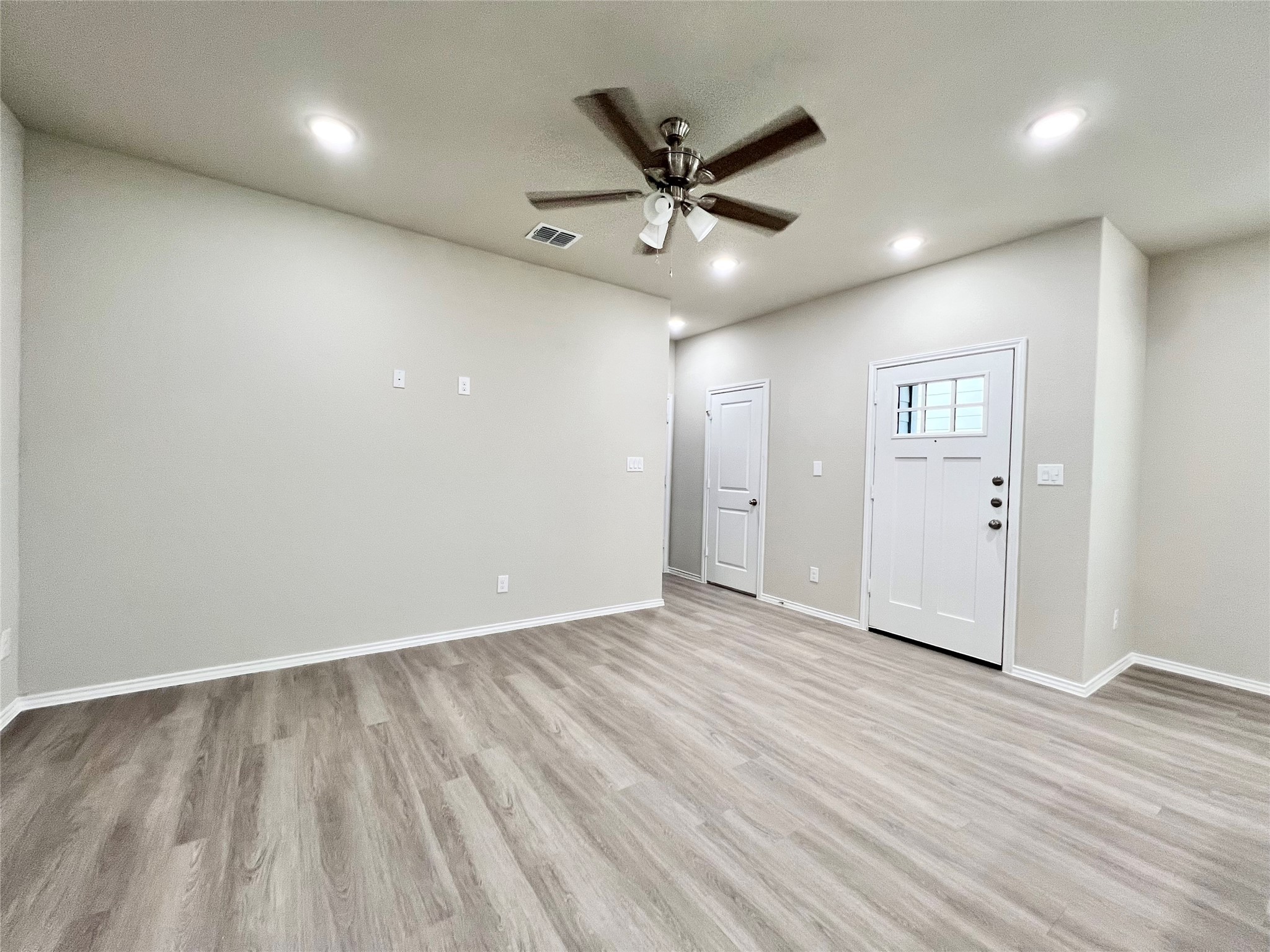 3501 E Renfro Street Burleson TX 76028