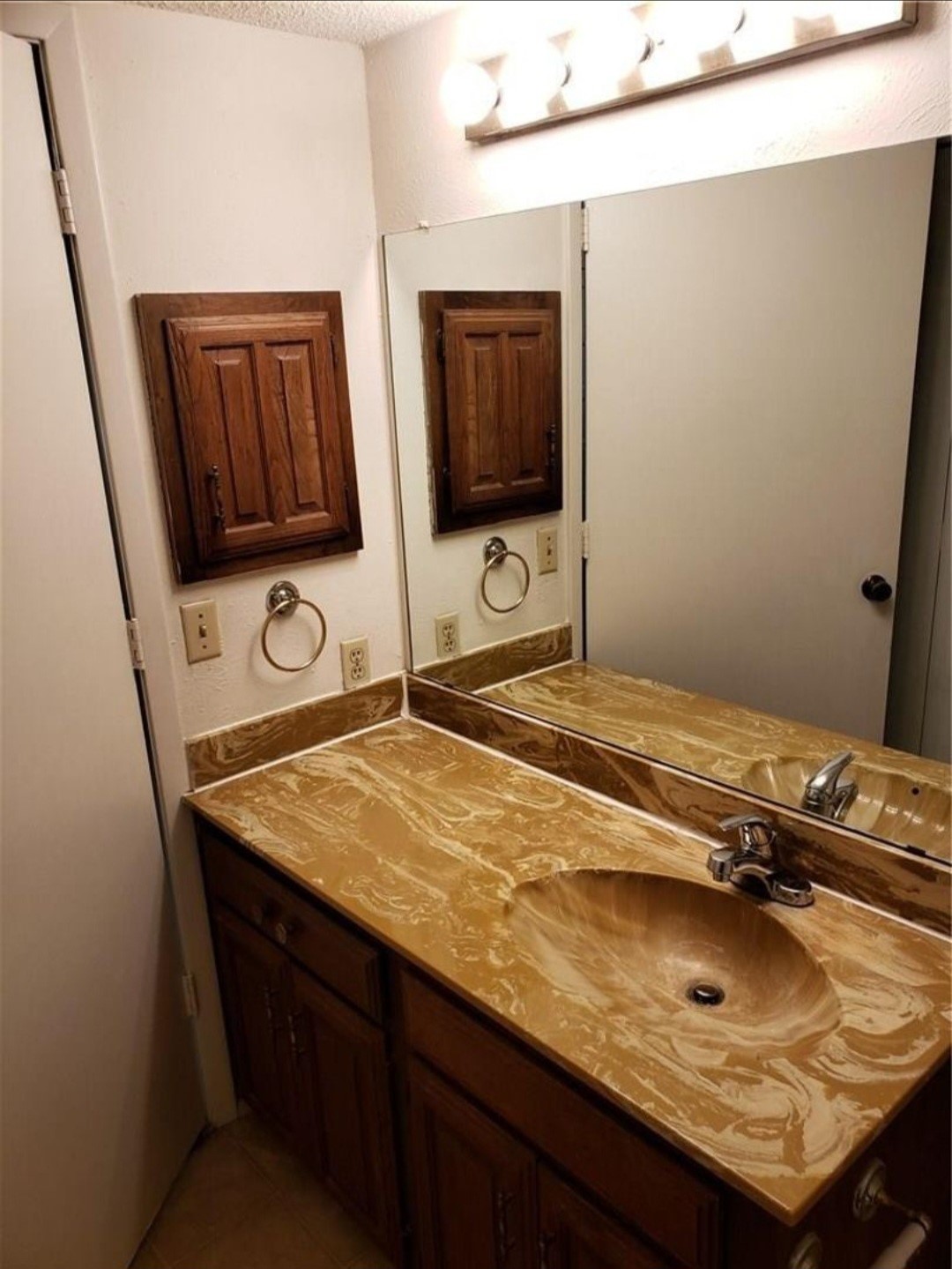883 Waterfall Way Richardson TX 75080