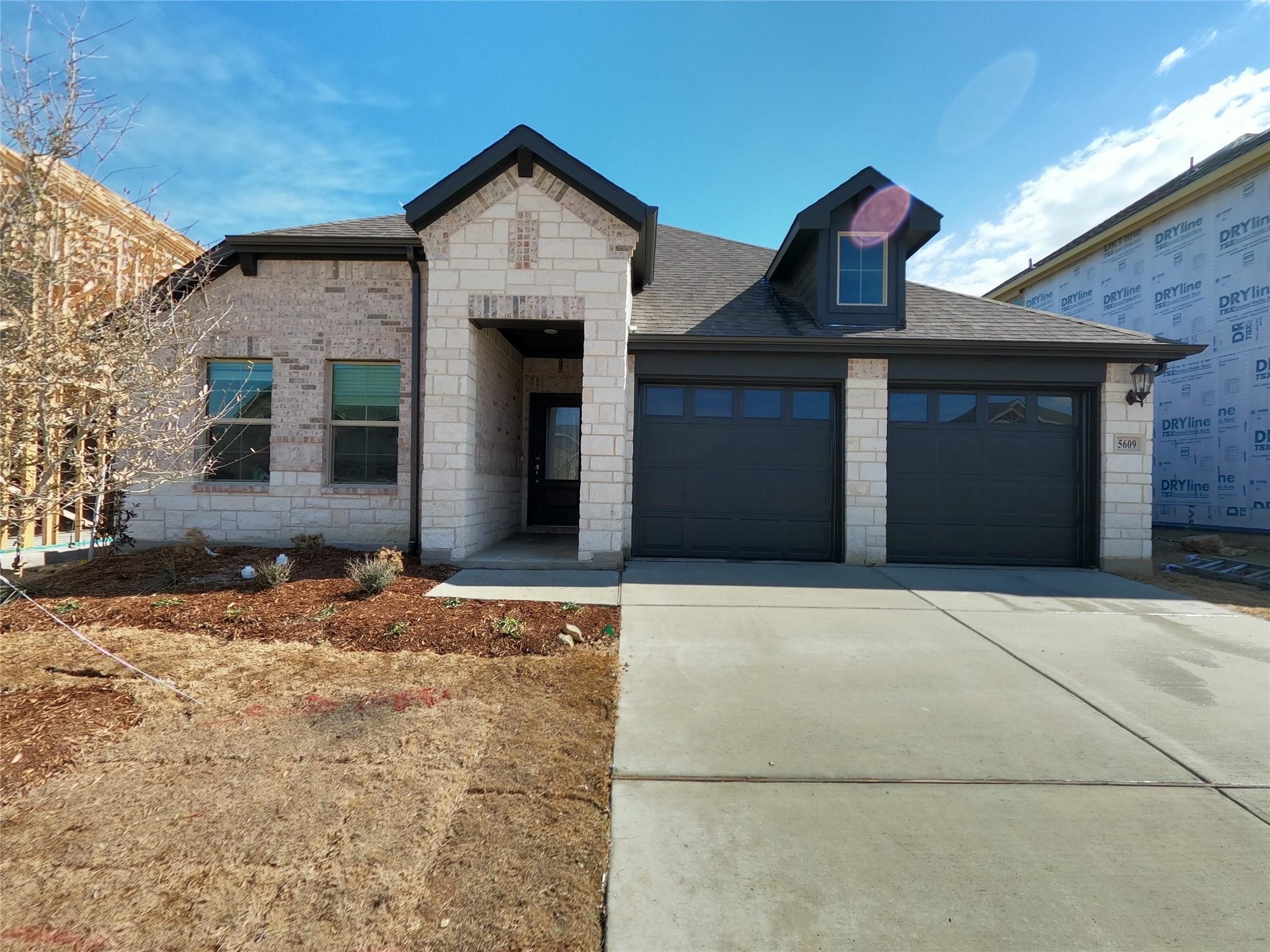 5609 Castle Peak Bend Fort Worth TX 76126