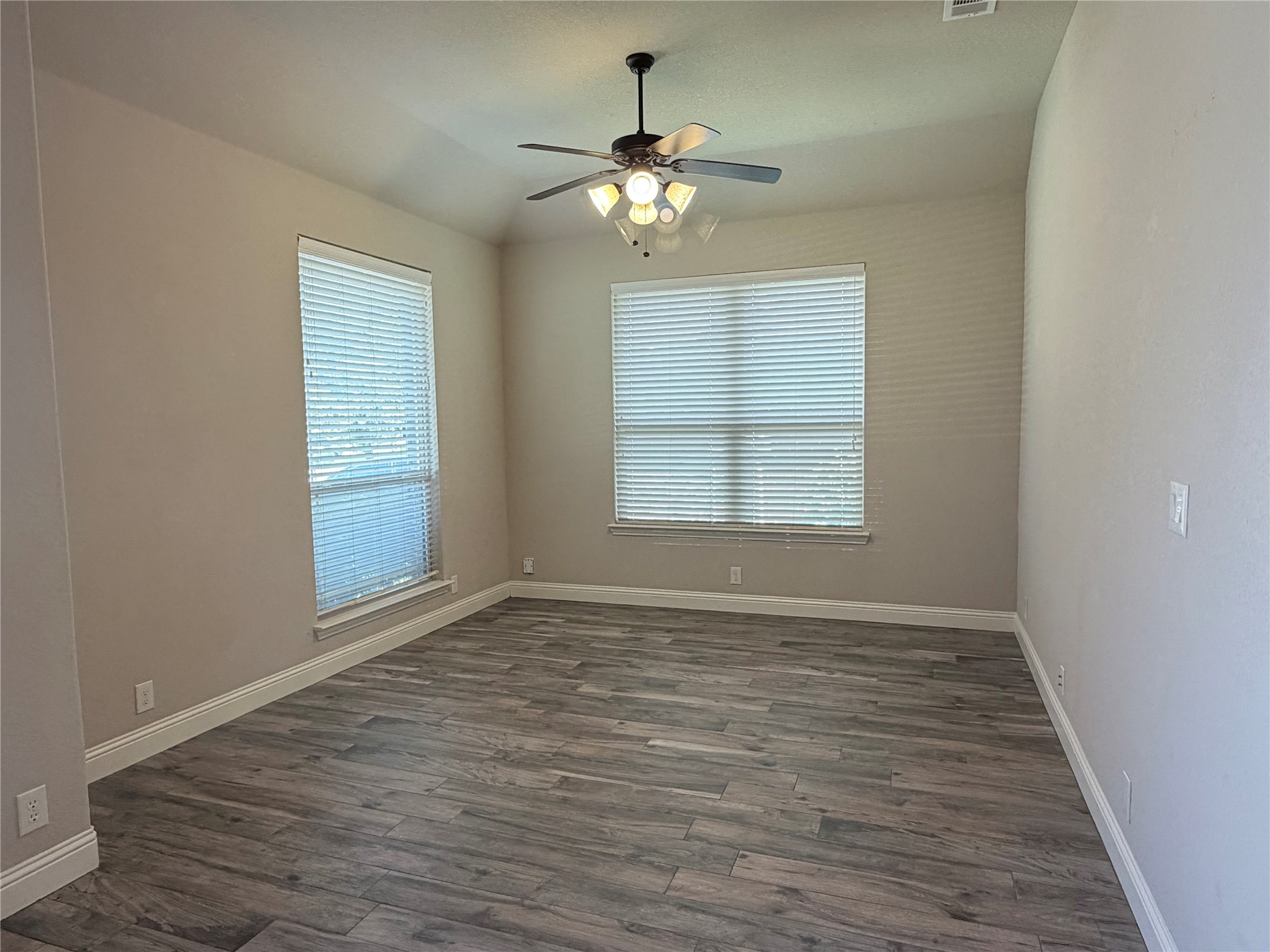 704 Lighthouse Lane Savannah TX 76227