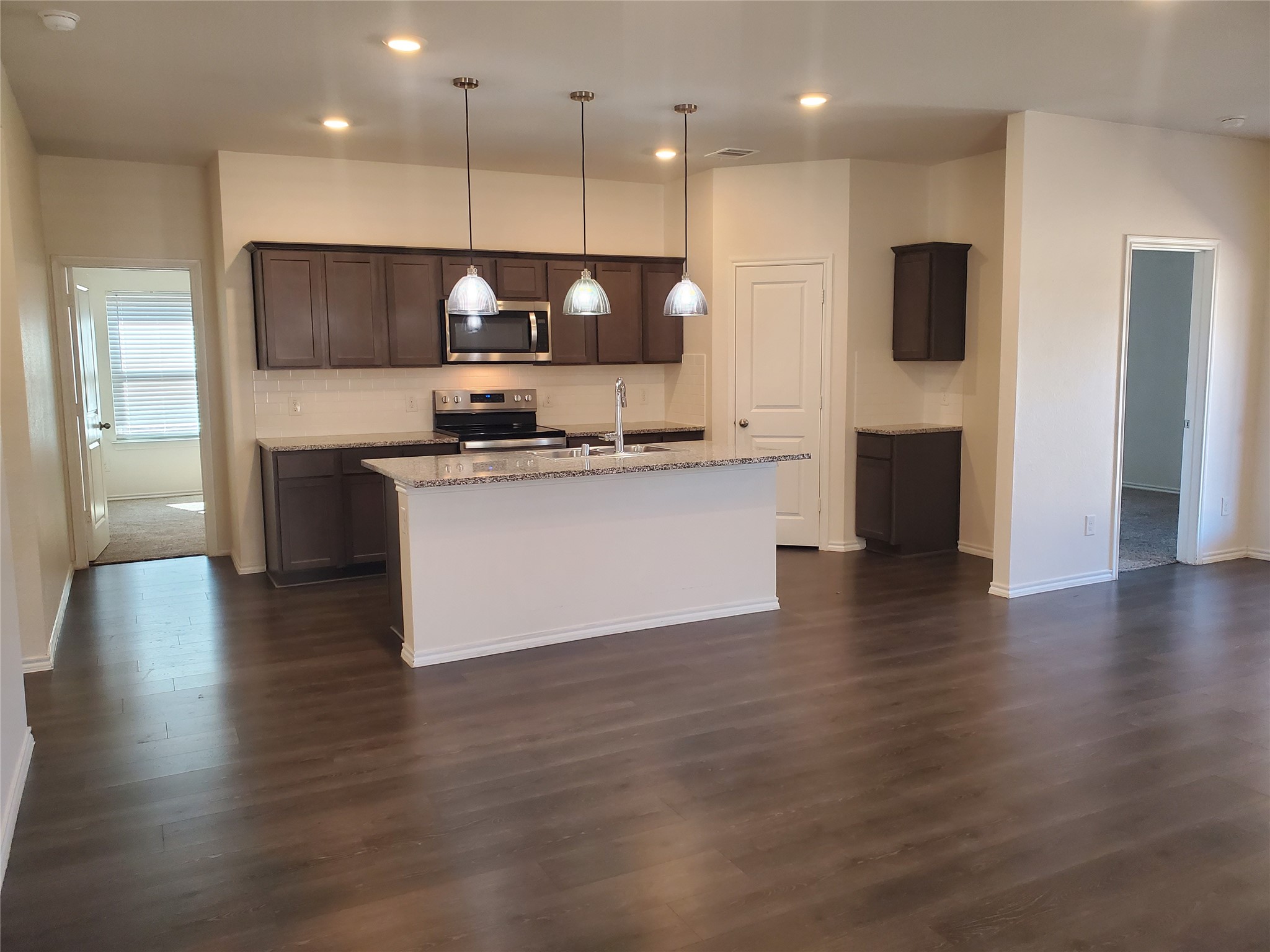 2043 Serval Lane Crandall TX 75114
