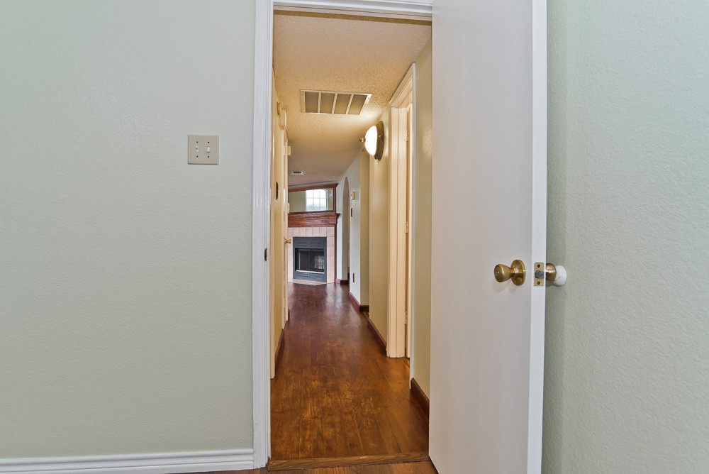 6014 Parkmeadow Drive Arlington TX 76018