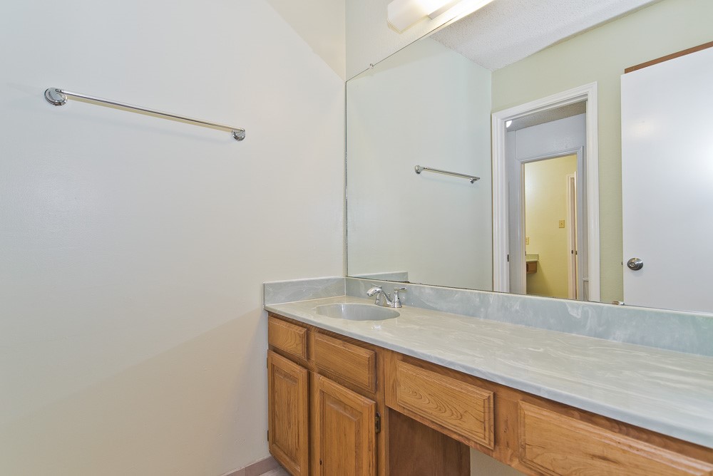 6014 Parkmeadow Drive Arlington TX 76018