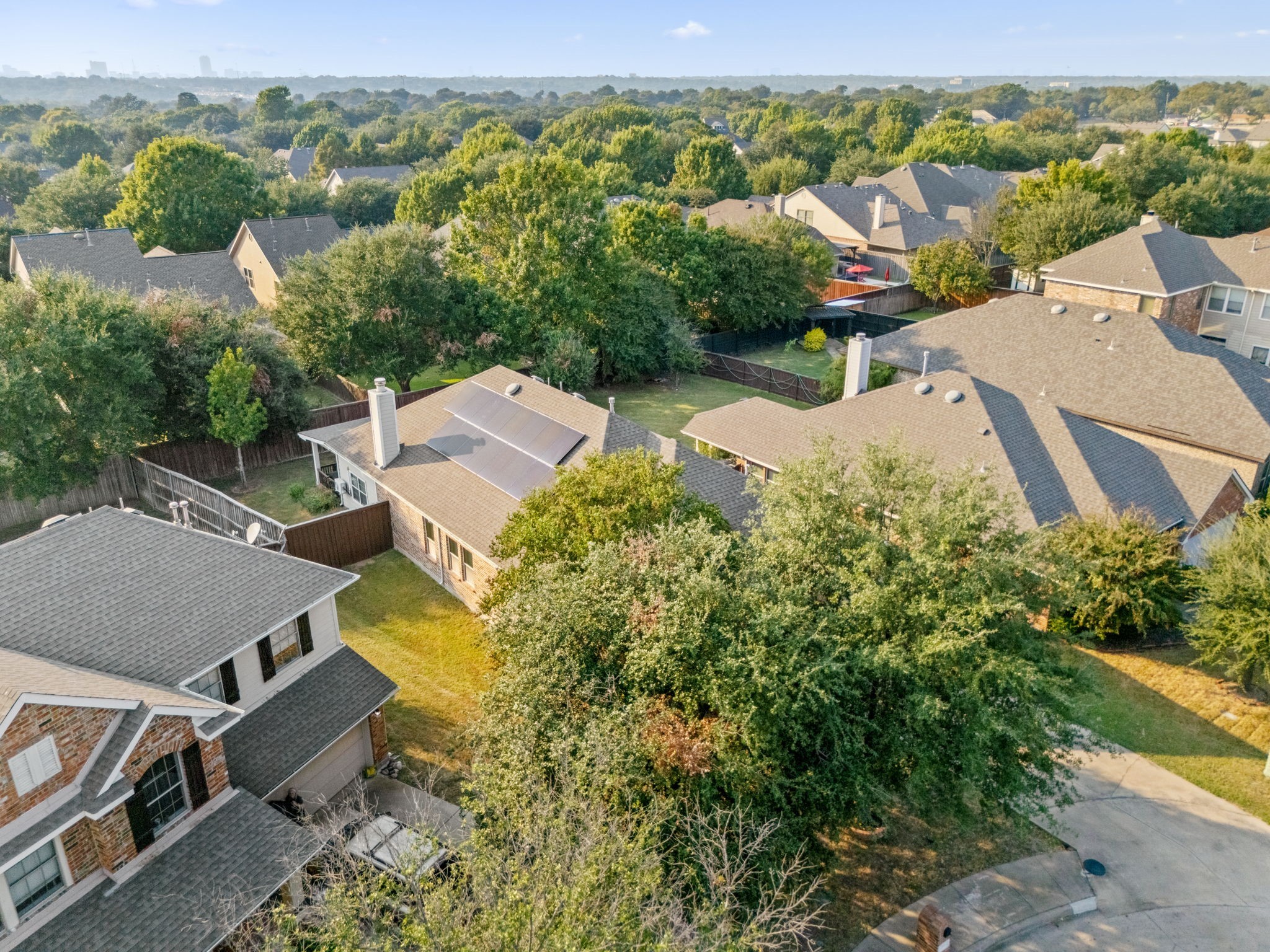 2844 Lacompte Drive Dallas TX 75227