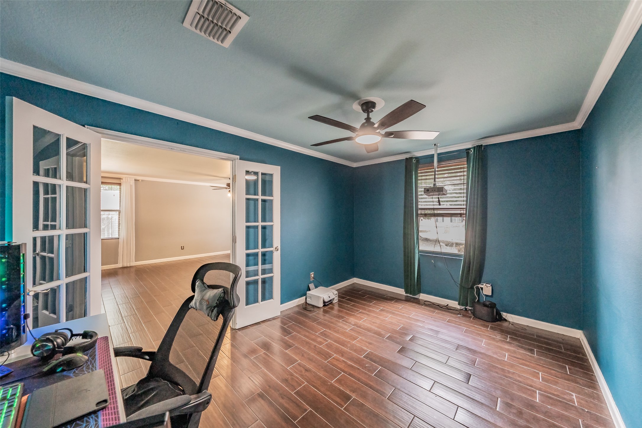337 Snapdragon Court Burleson TX 76028