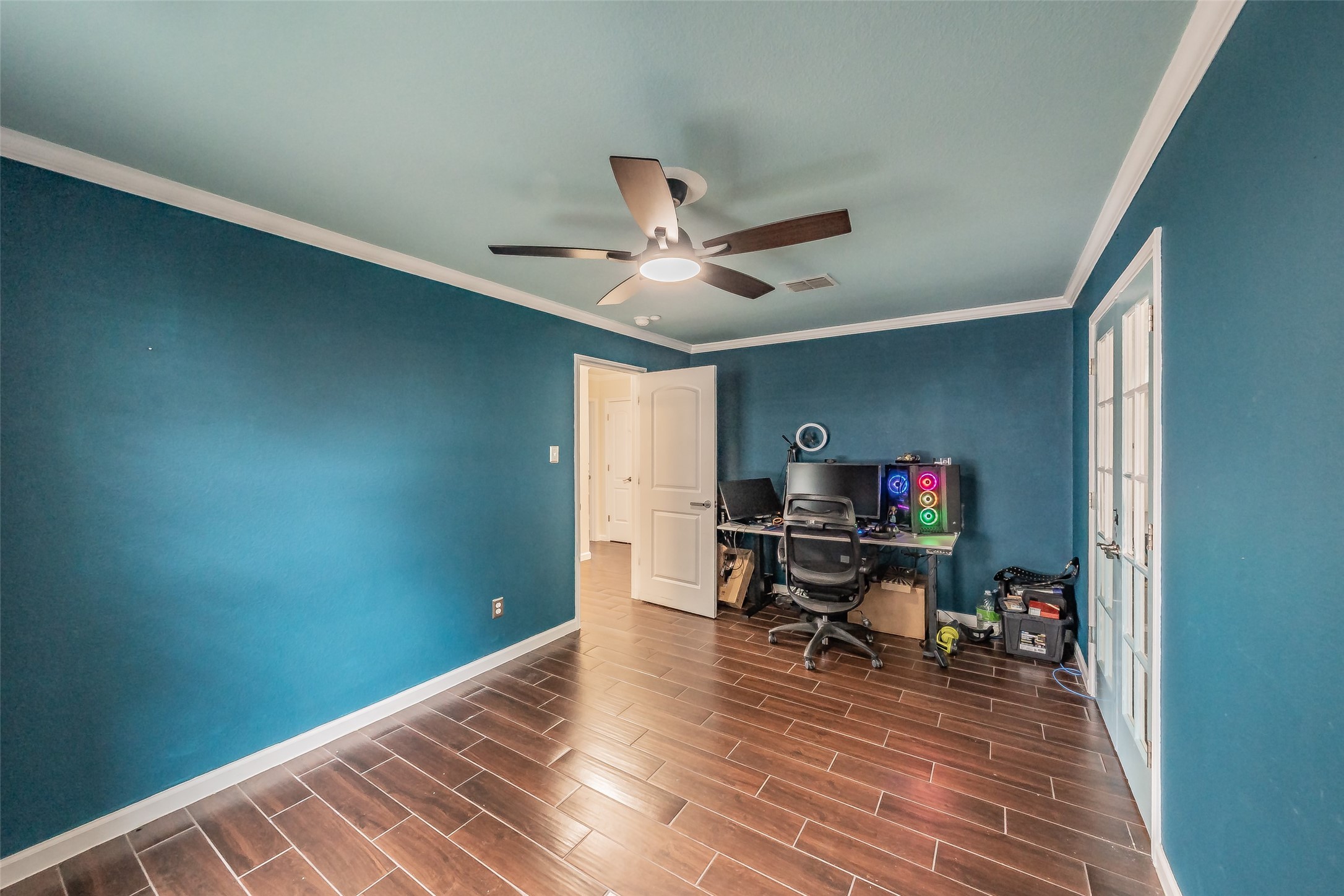 337 Snapdragon Court Burleson TX 76028