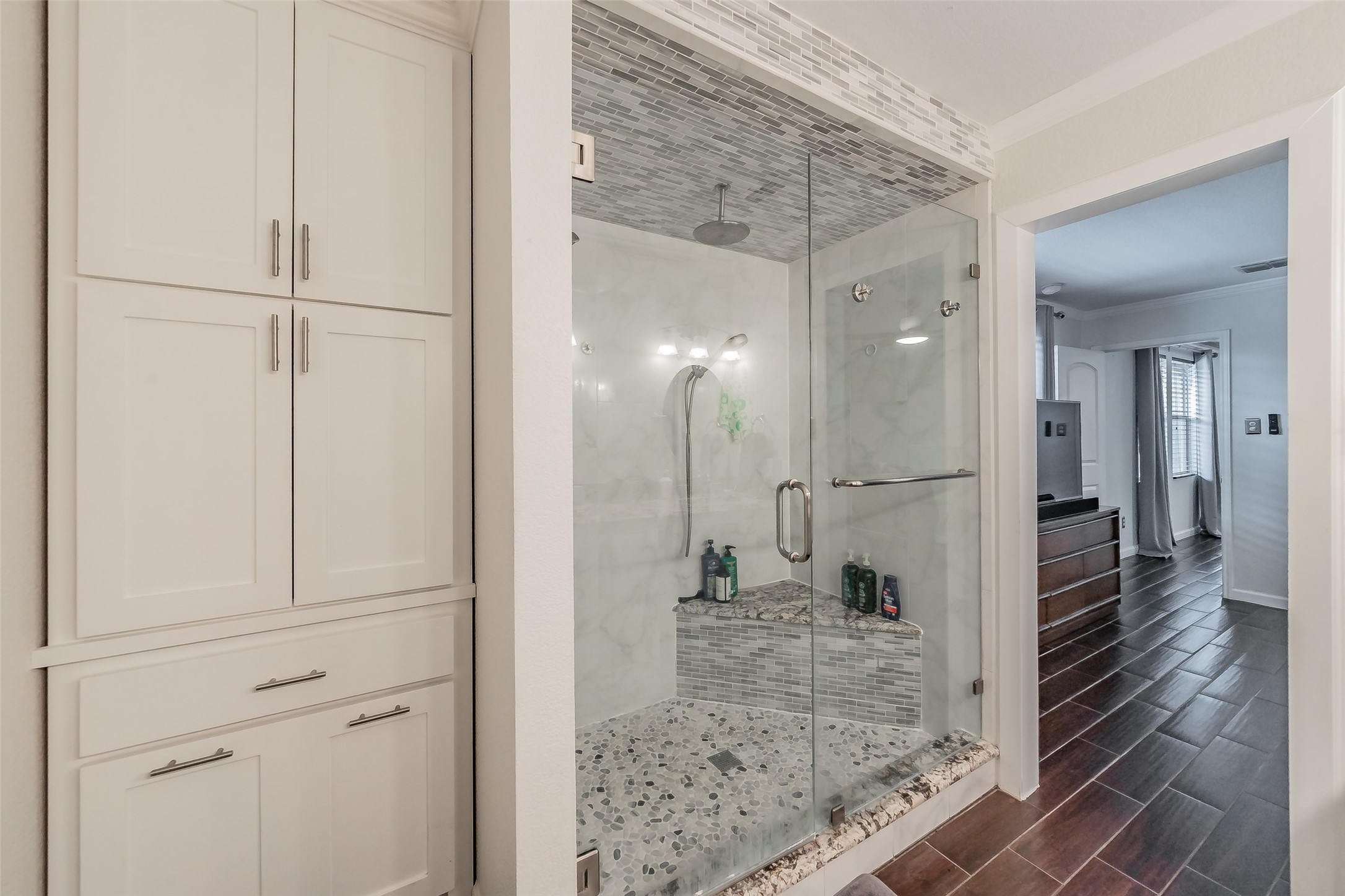 337 Snapdragon Court Burleson TX 76028
