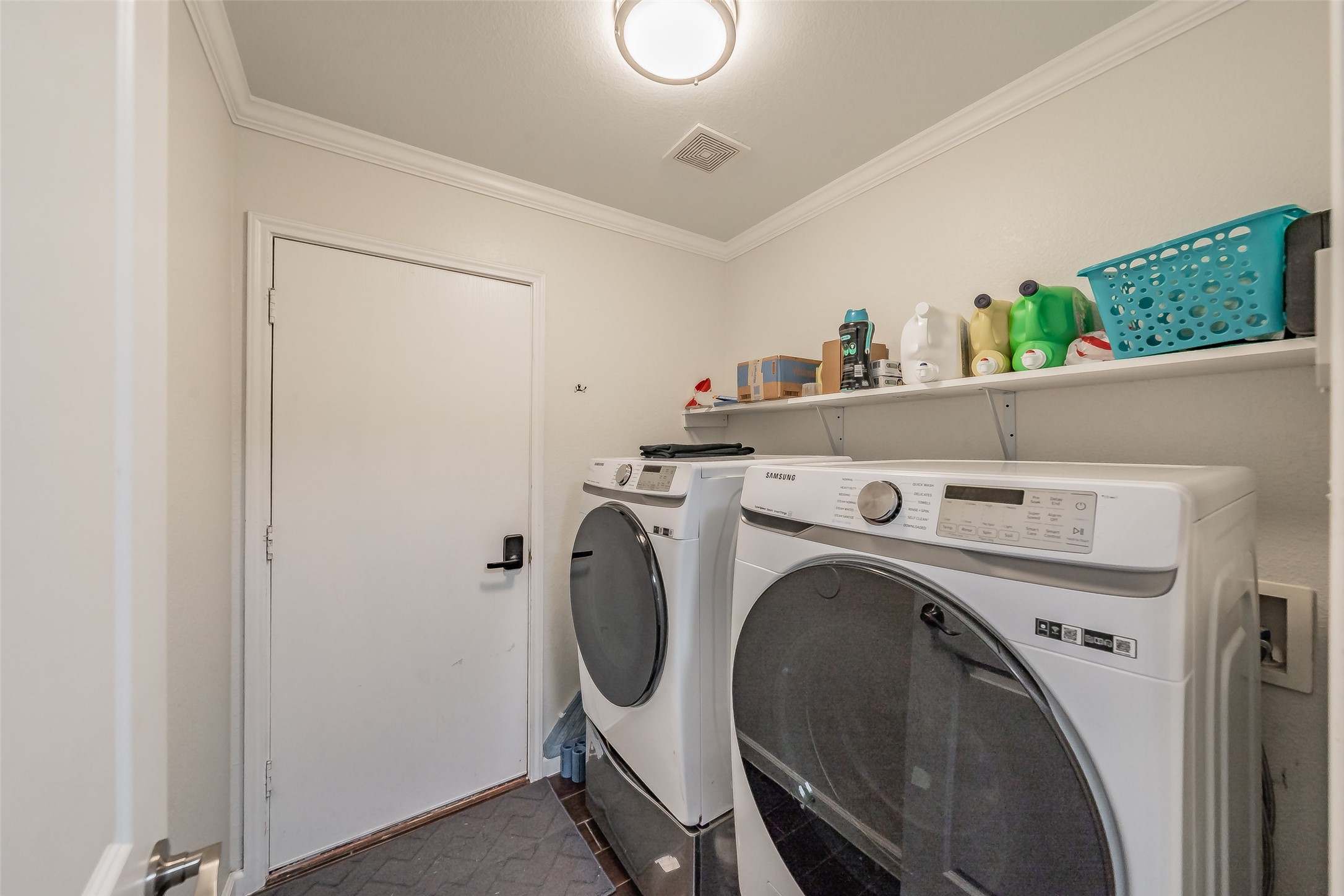 337 Snapdragon Court Burleson TX 76028