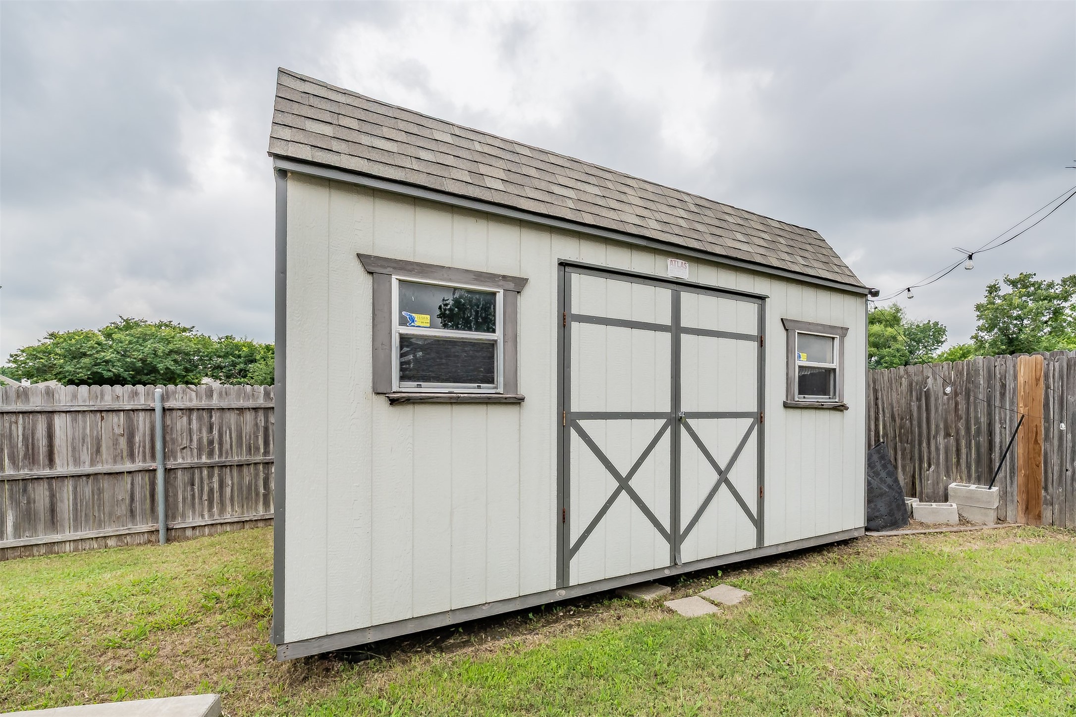 337 Snapdragon Court Burleson TX 76028
