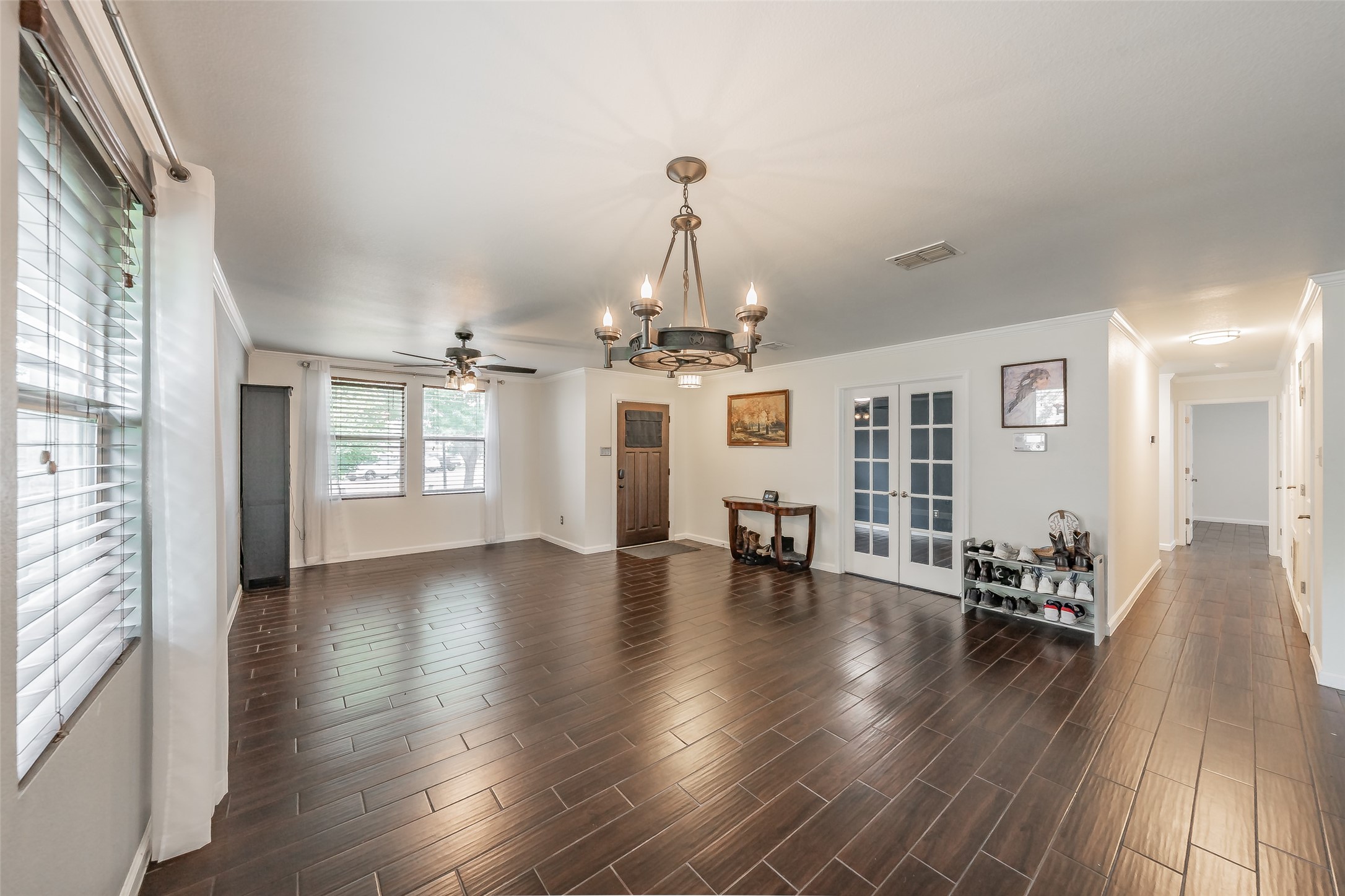 337 Snapdragon Court Burleson TX 76028