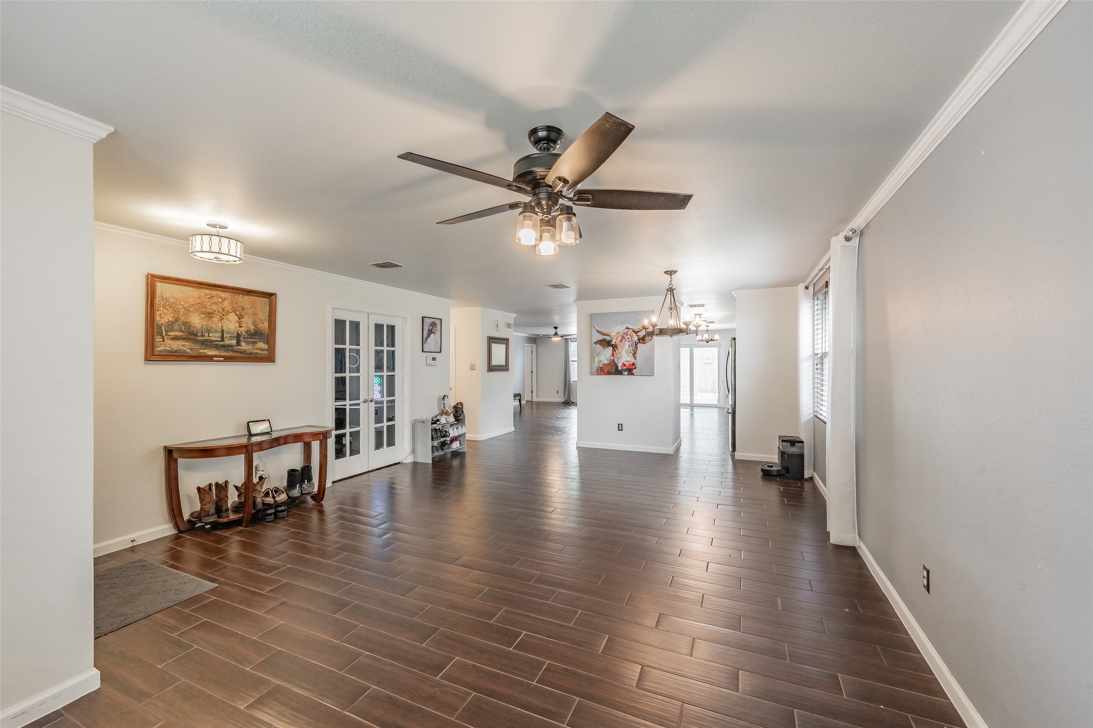 337 Snapdragon Court Burleson TX 76028