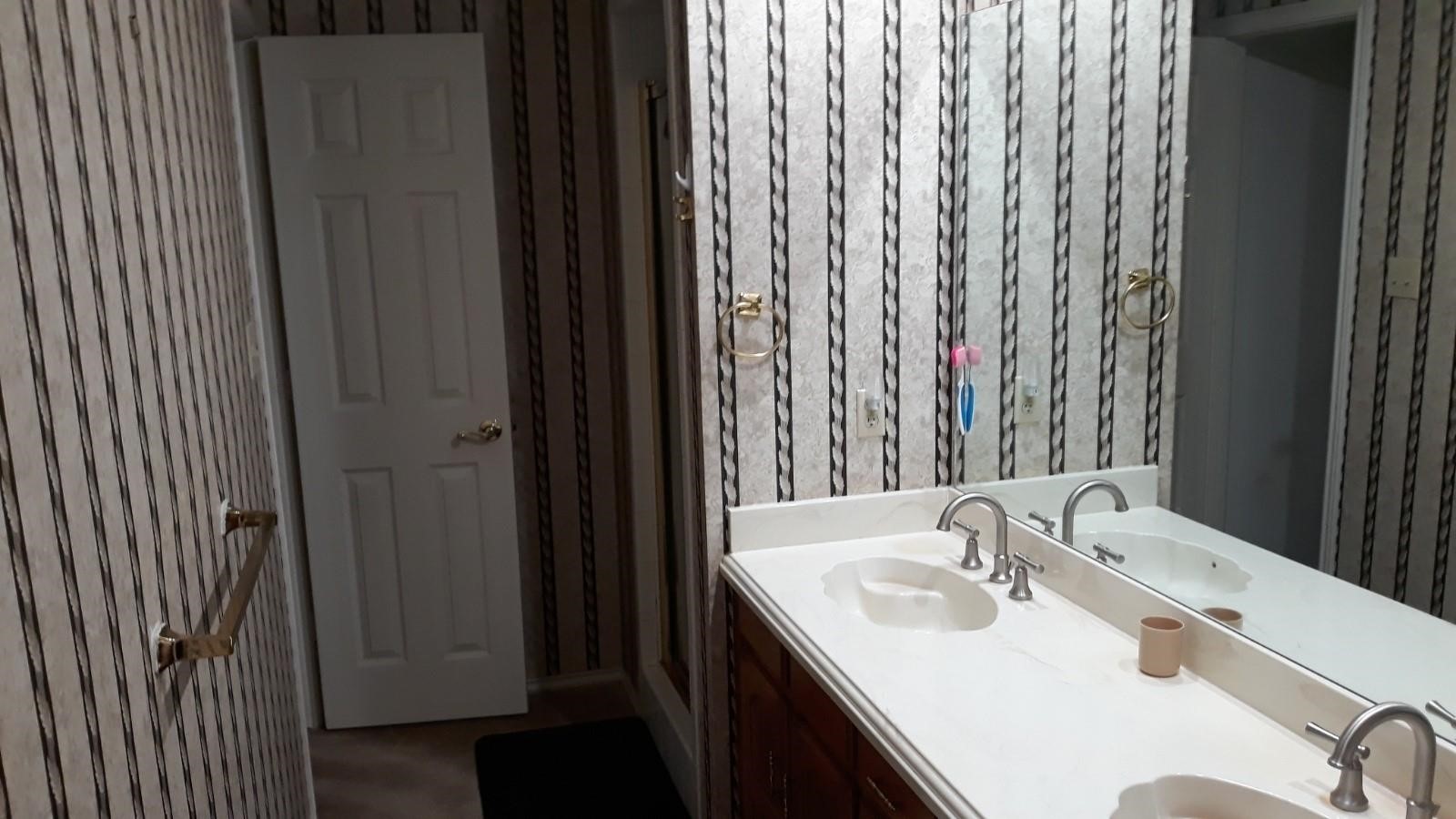1807 Evergreen Court Grapevine TX 76051