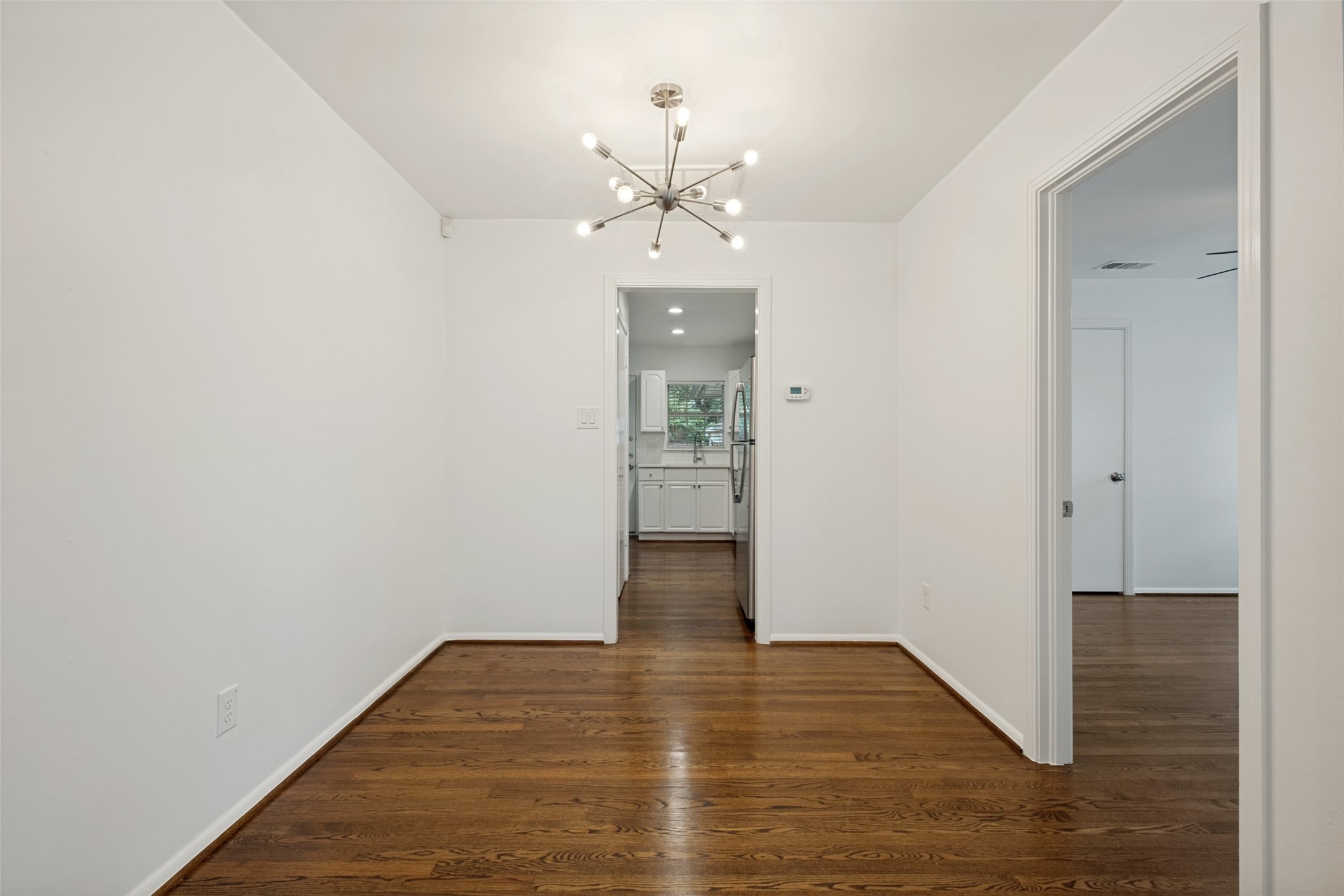 6323 Ravendale Lane Dallas TX 75214