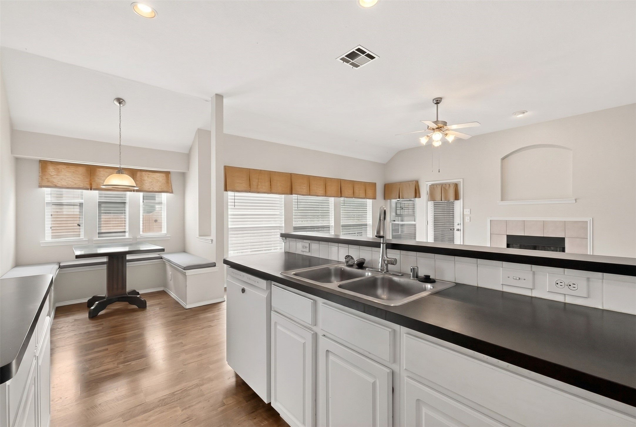 9844 Meadow Rue Drive Mckinney TX 75072