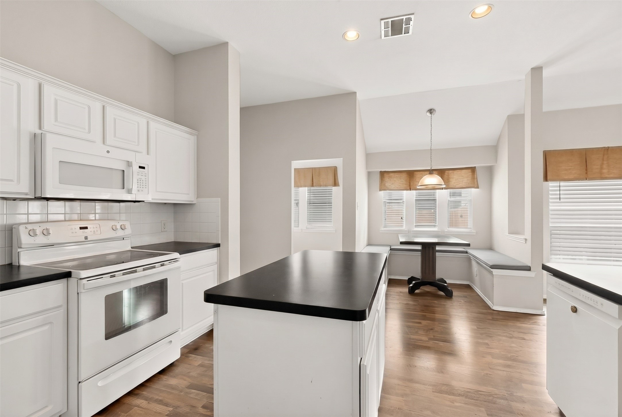 9844 Meadow Rue Drive Mckinney TX 75072