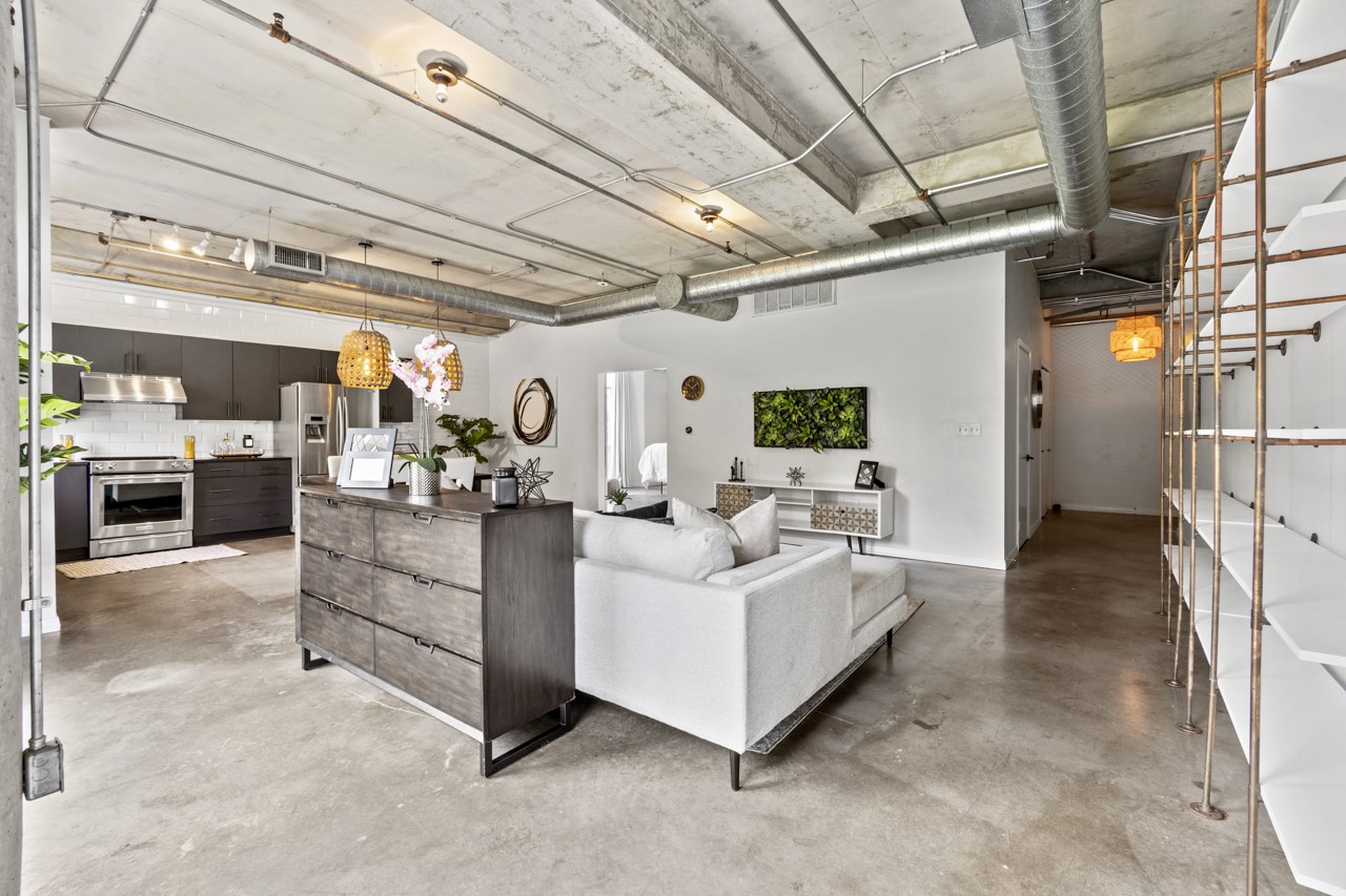 1001 Belleview Street Dallas TX 75215