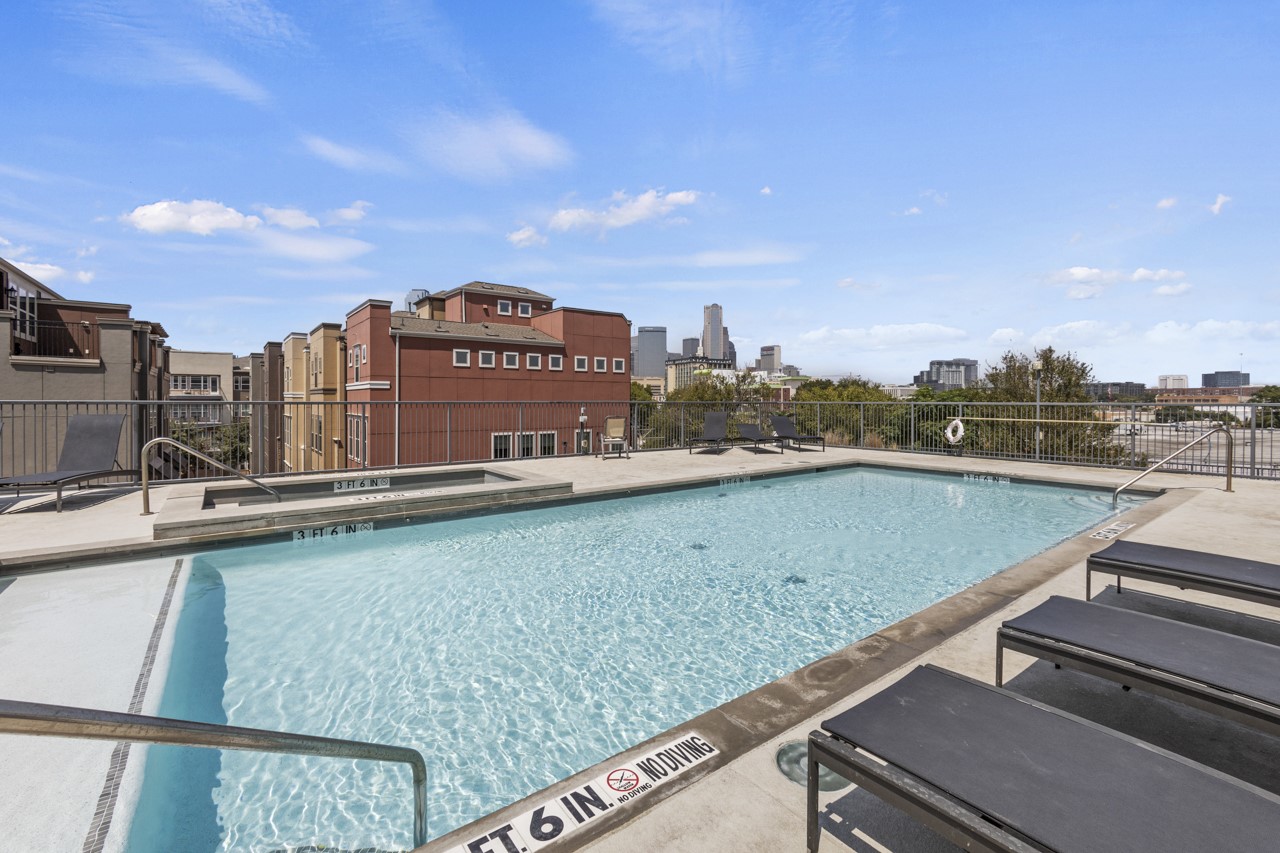 1001 Belleview Street Dallas TX 75215