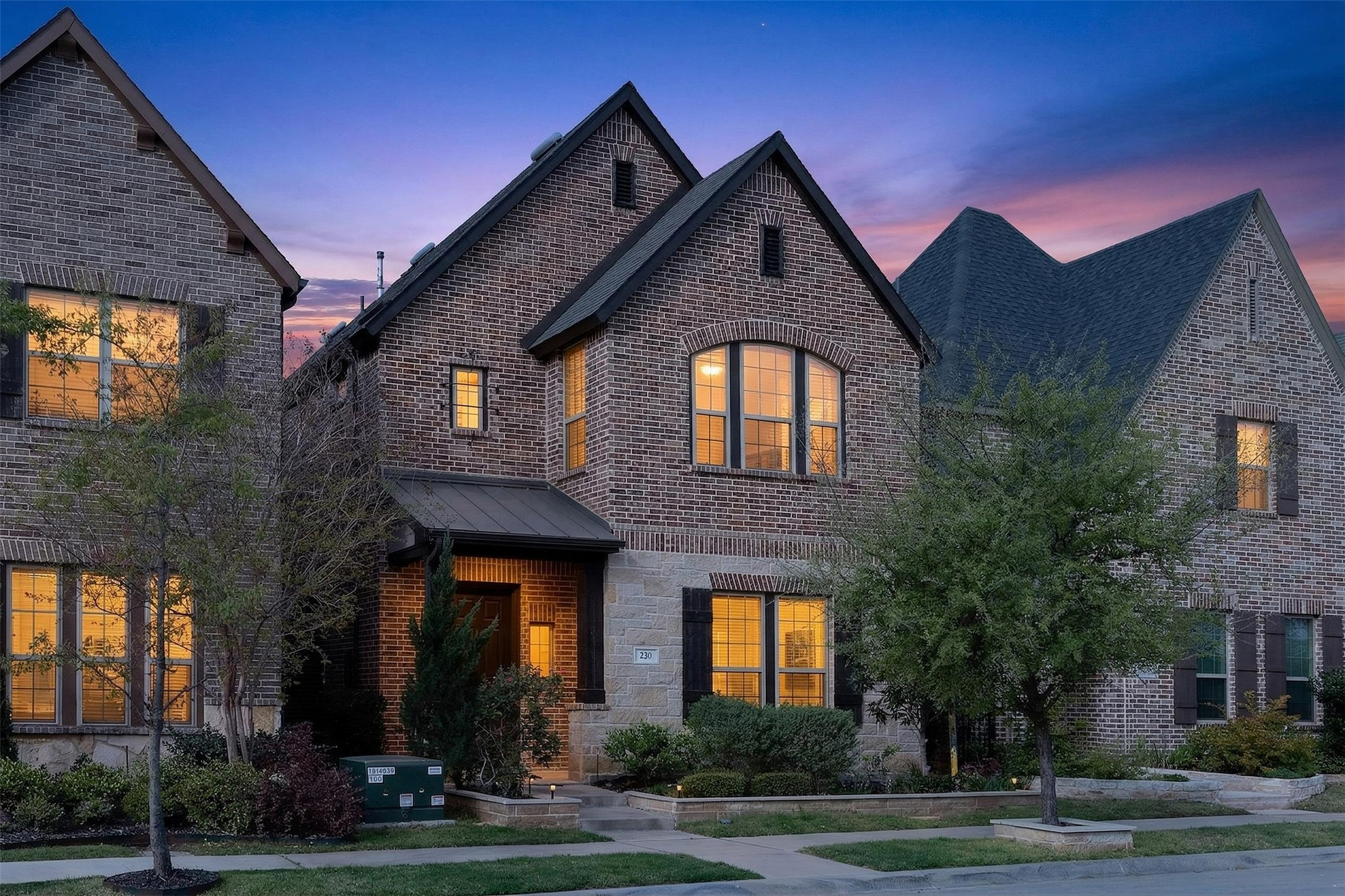 580 Courtyard Lane Irving TX 75039