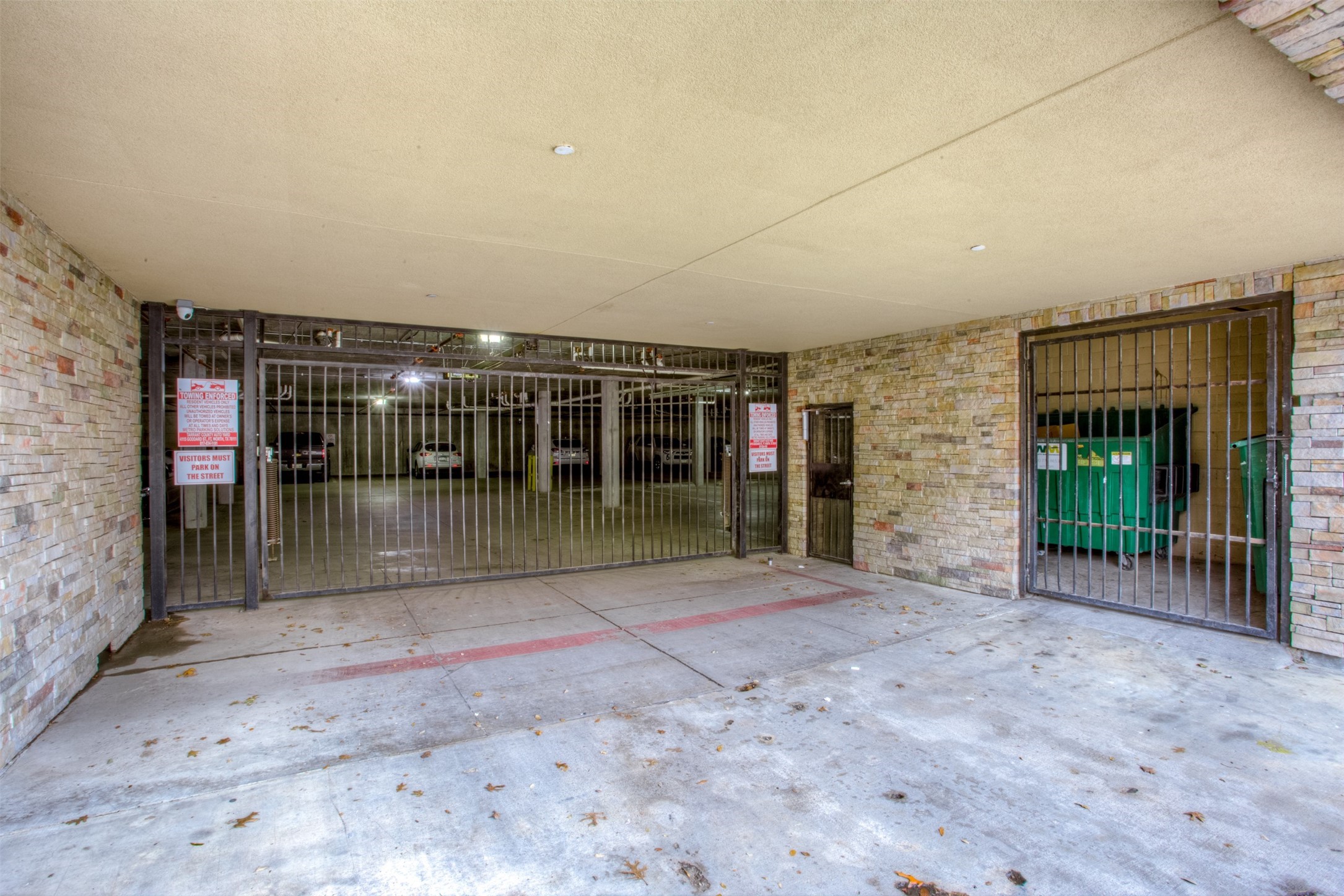2800 Sandage Avenue Fort Worth TX 76109