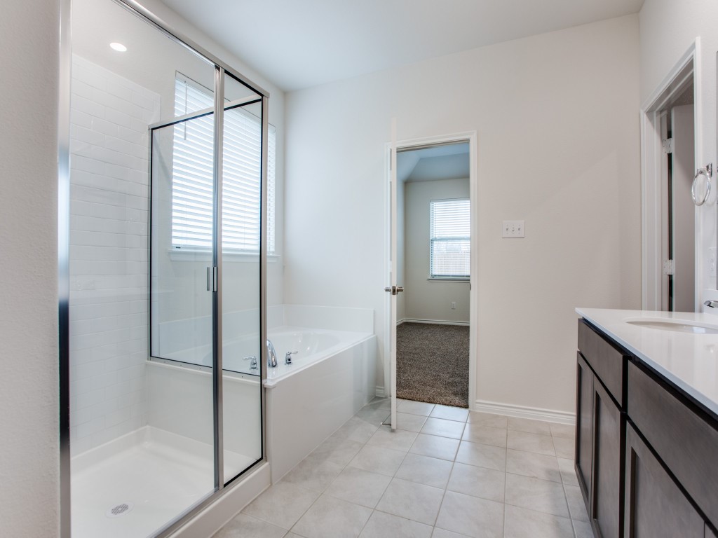 123 Lakeview Circle Pilot Point TX 76258