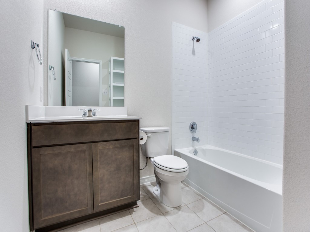 123 Lakeview Circle Pilot Point TX 76258