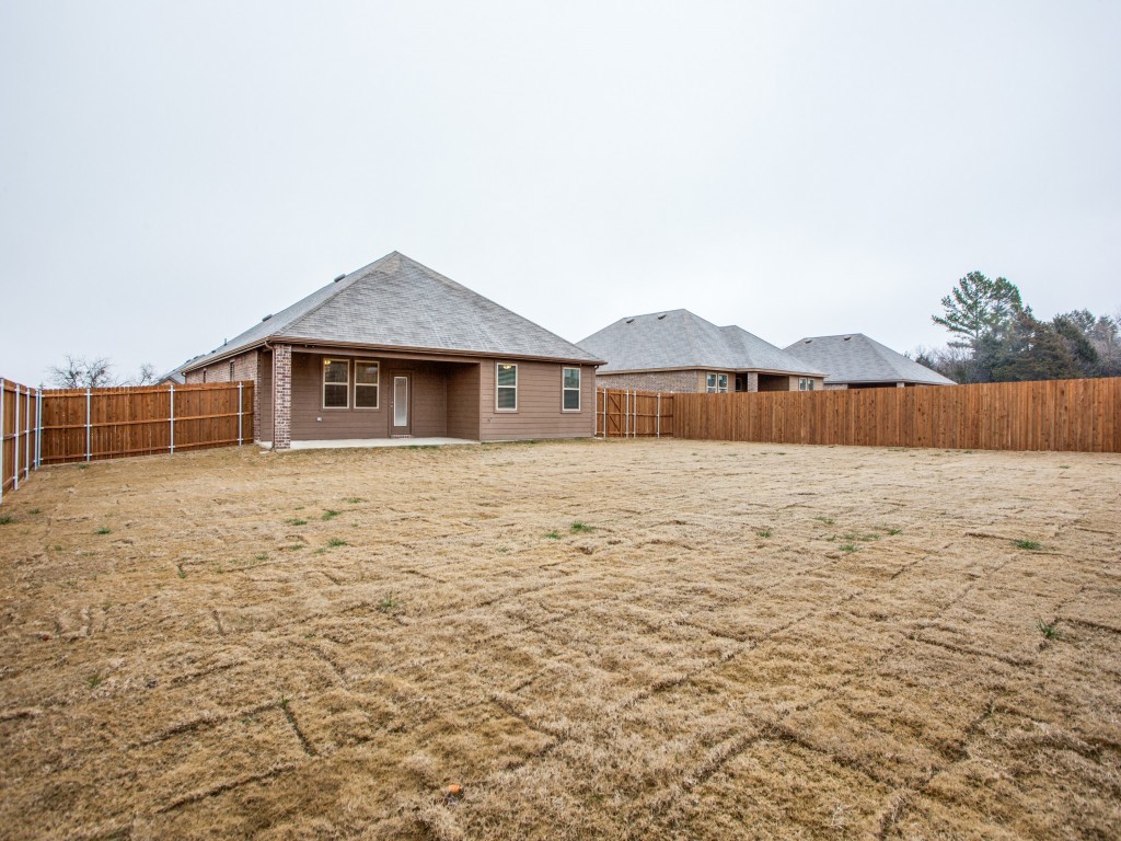 123 Lakeview Circle Pilot Point TX 76258
