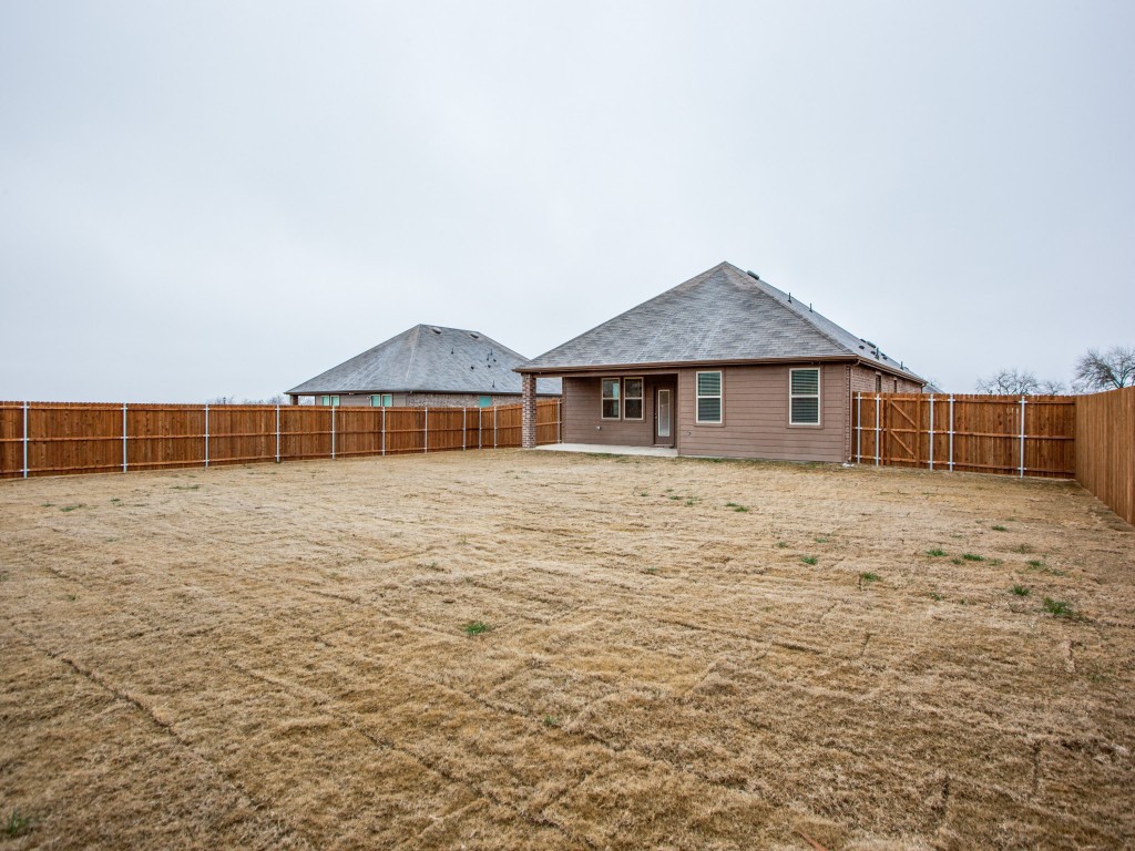 123 Lakeview Circle Pilot Point TX 76258