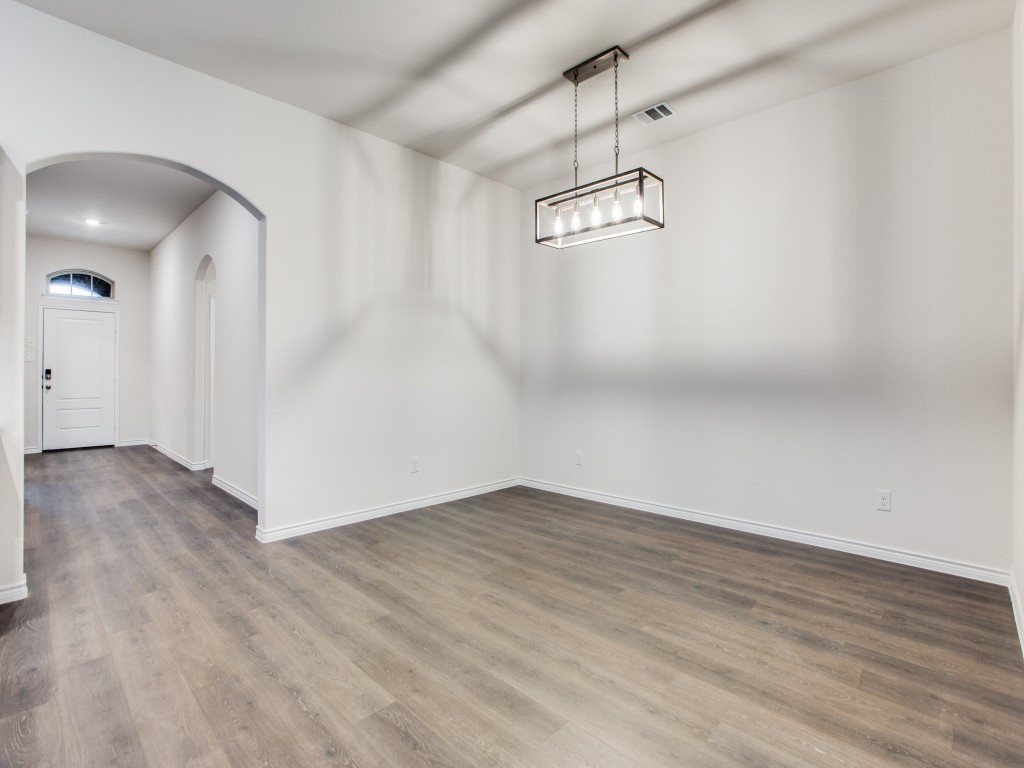123 Lakeview Circle Pilot Point TX 76258