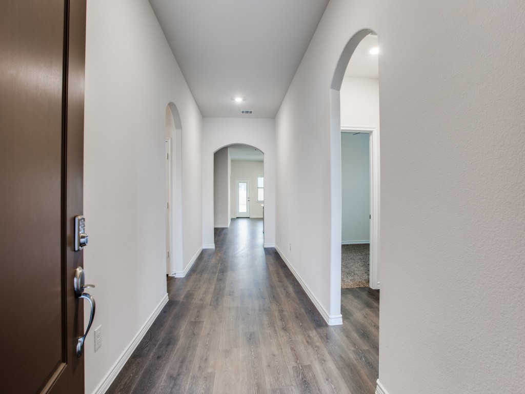 123 Lakeview Circle Pilot Point TX 76258