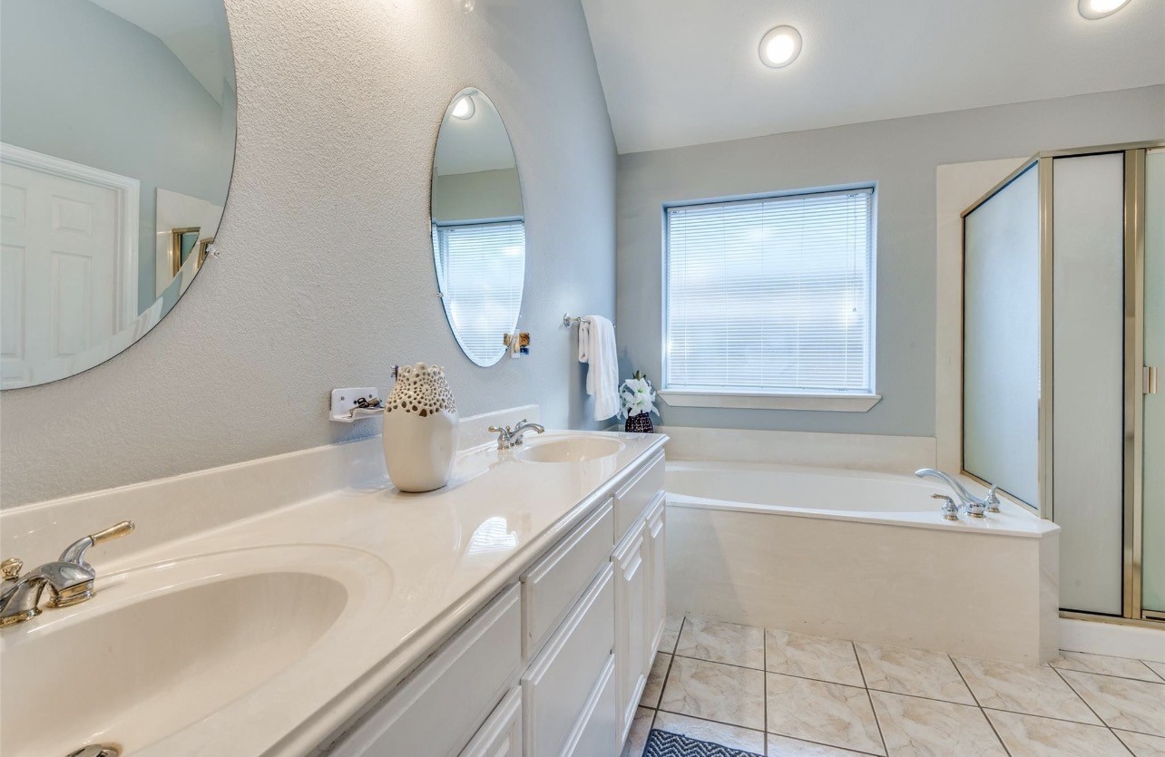 2620 Britany Circle Bedford TX 76022