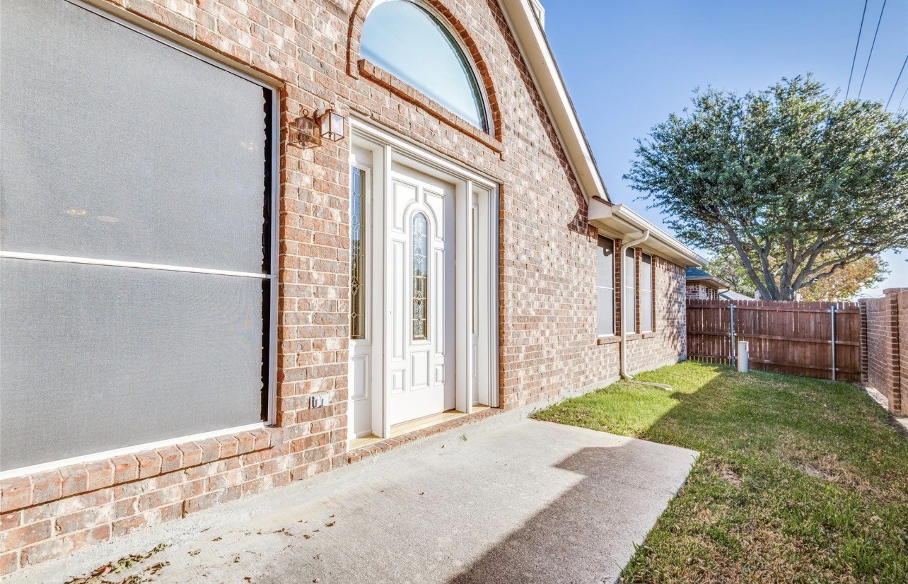 2620 Britany Circle Bedford TX 76022