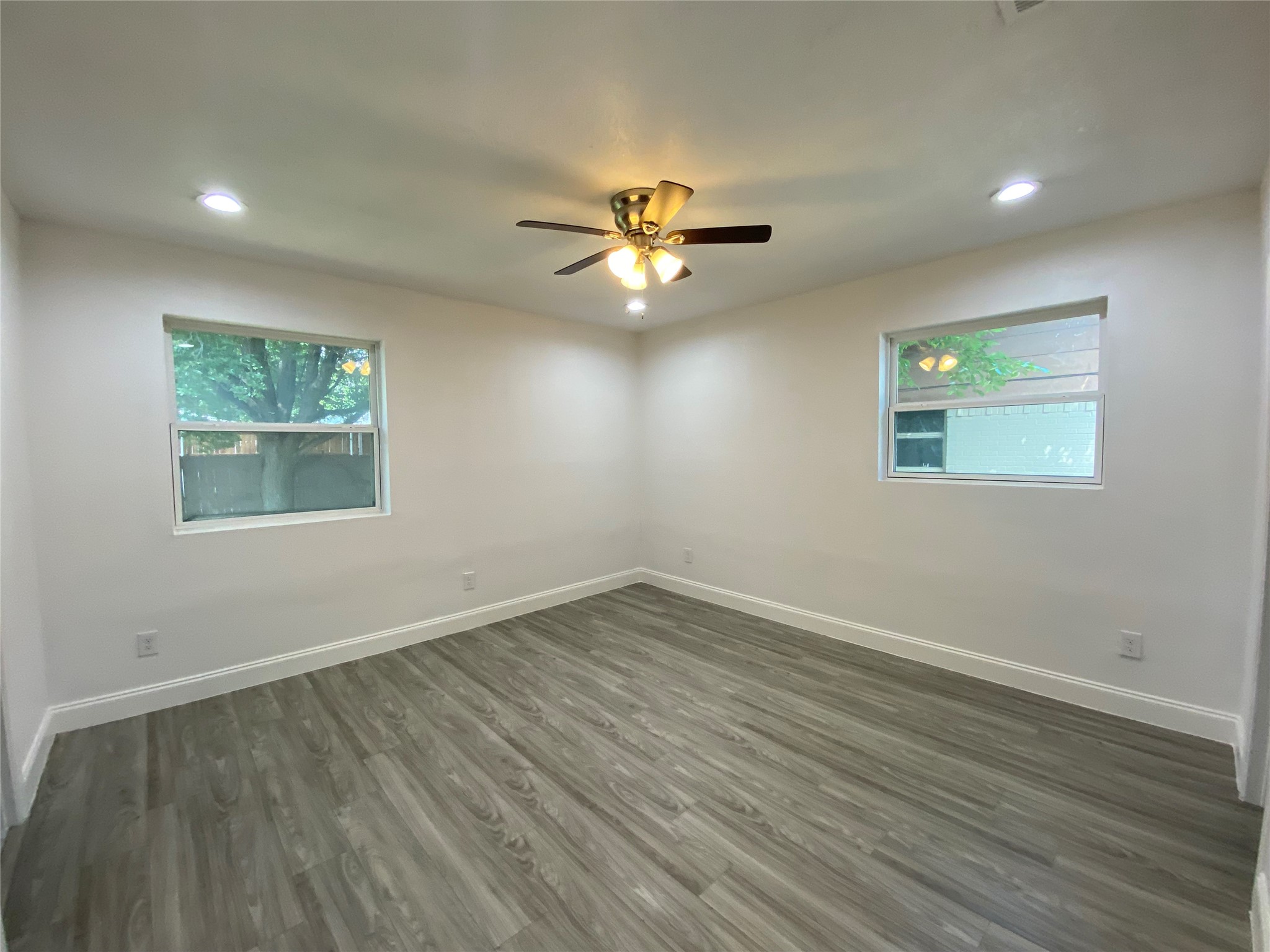 3035 Townsend Drive Dallas TX 75229