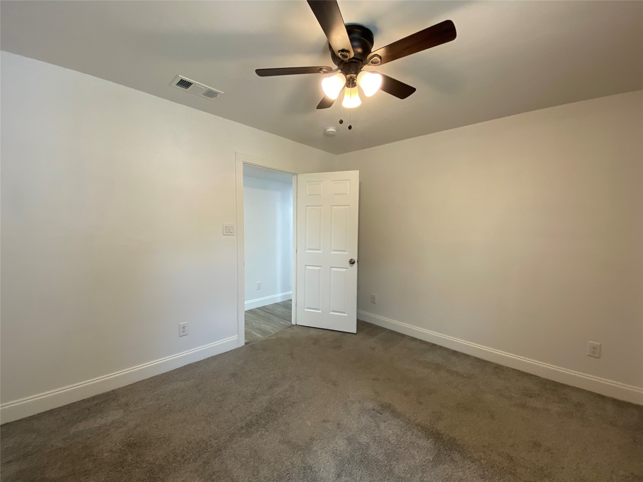 3035 Townsend Drive Dallas TX 75229