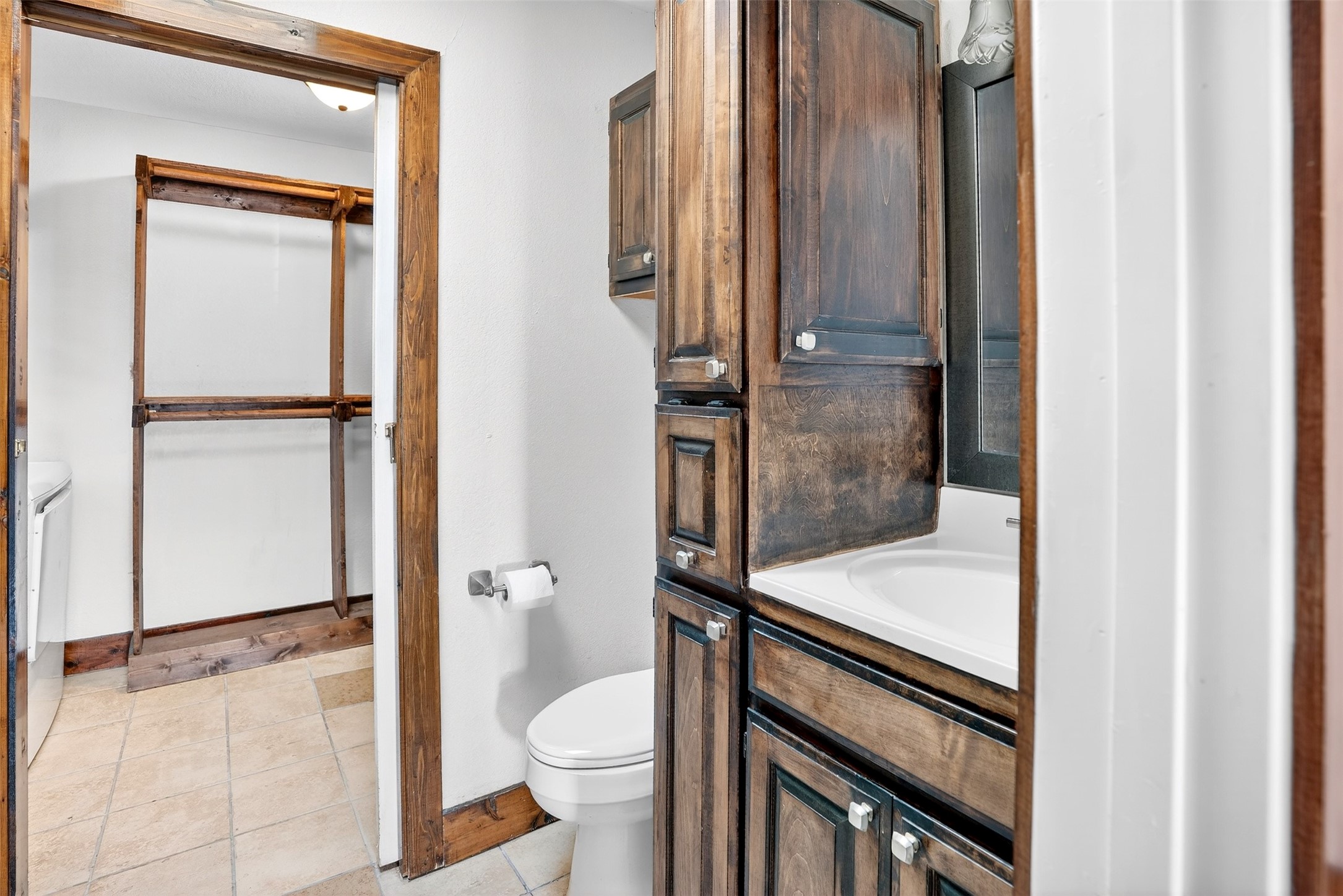 316 W Rucker Street Granbury TX 76048