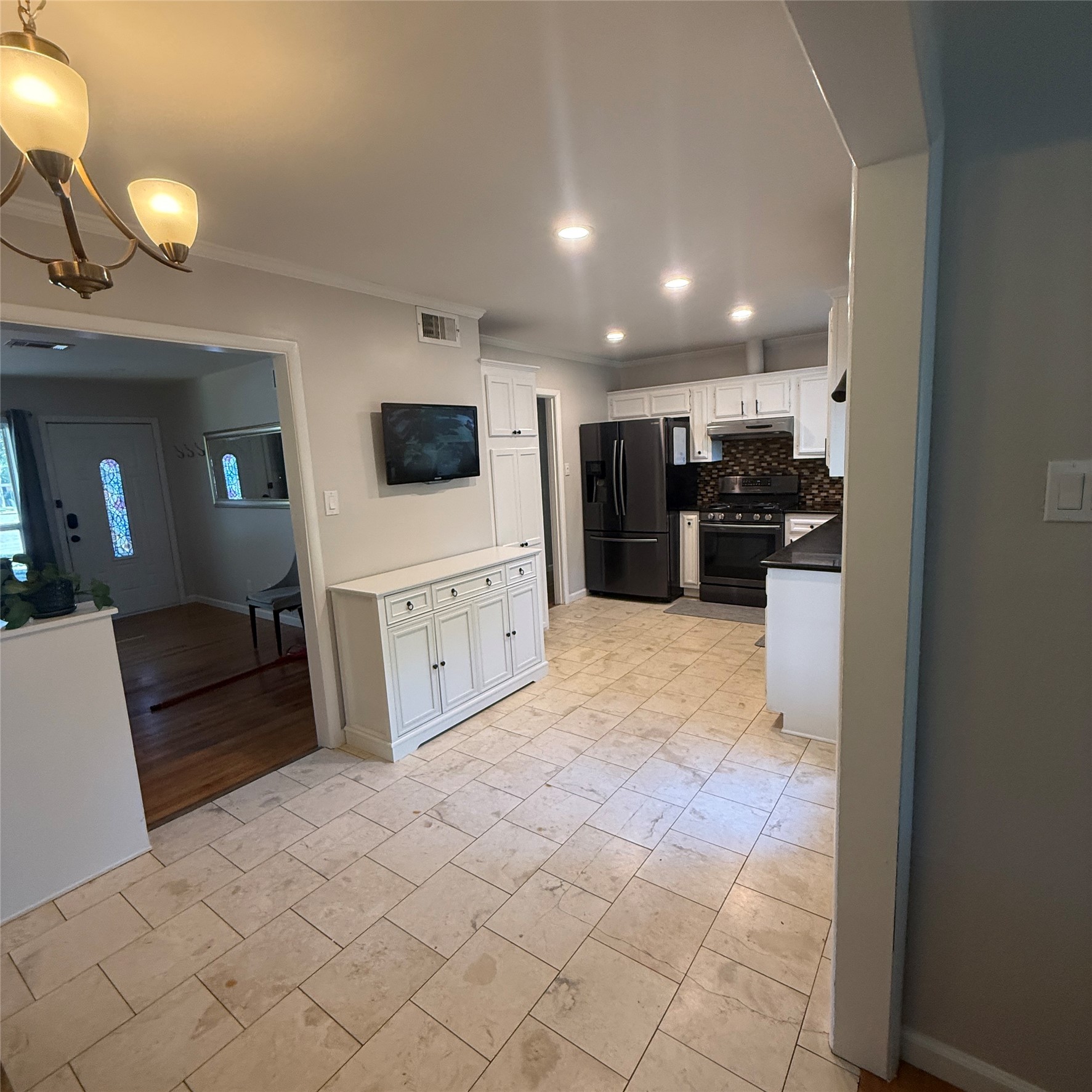 1808 Donna Street Arlington TX 76013