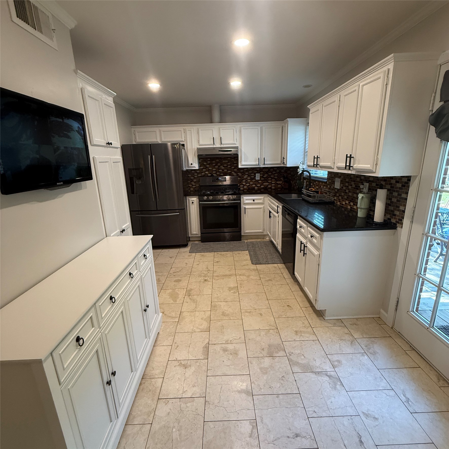 1808 Donna Street Arlington TX 76013