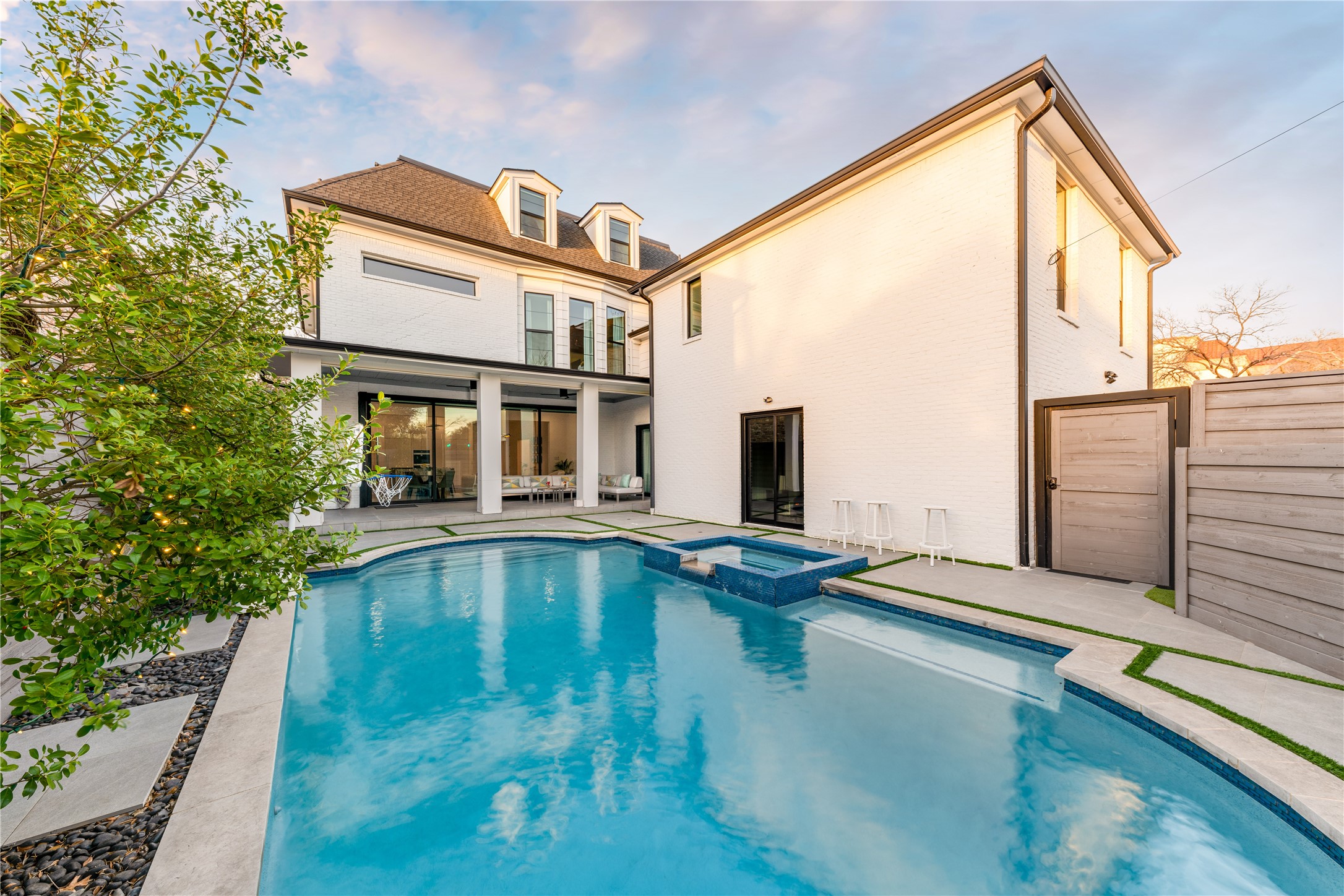 4201 Potomac Avenue Highland Park TX 75205