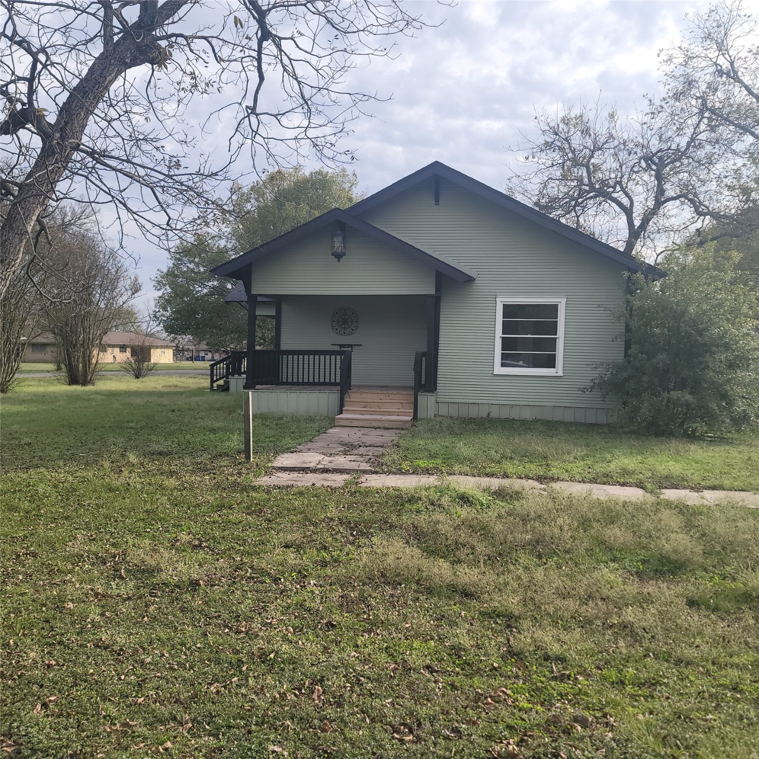 410 3rd Street Kerens TX 75144