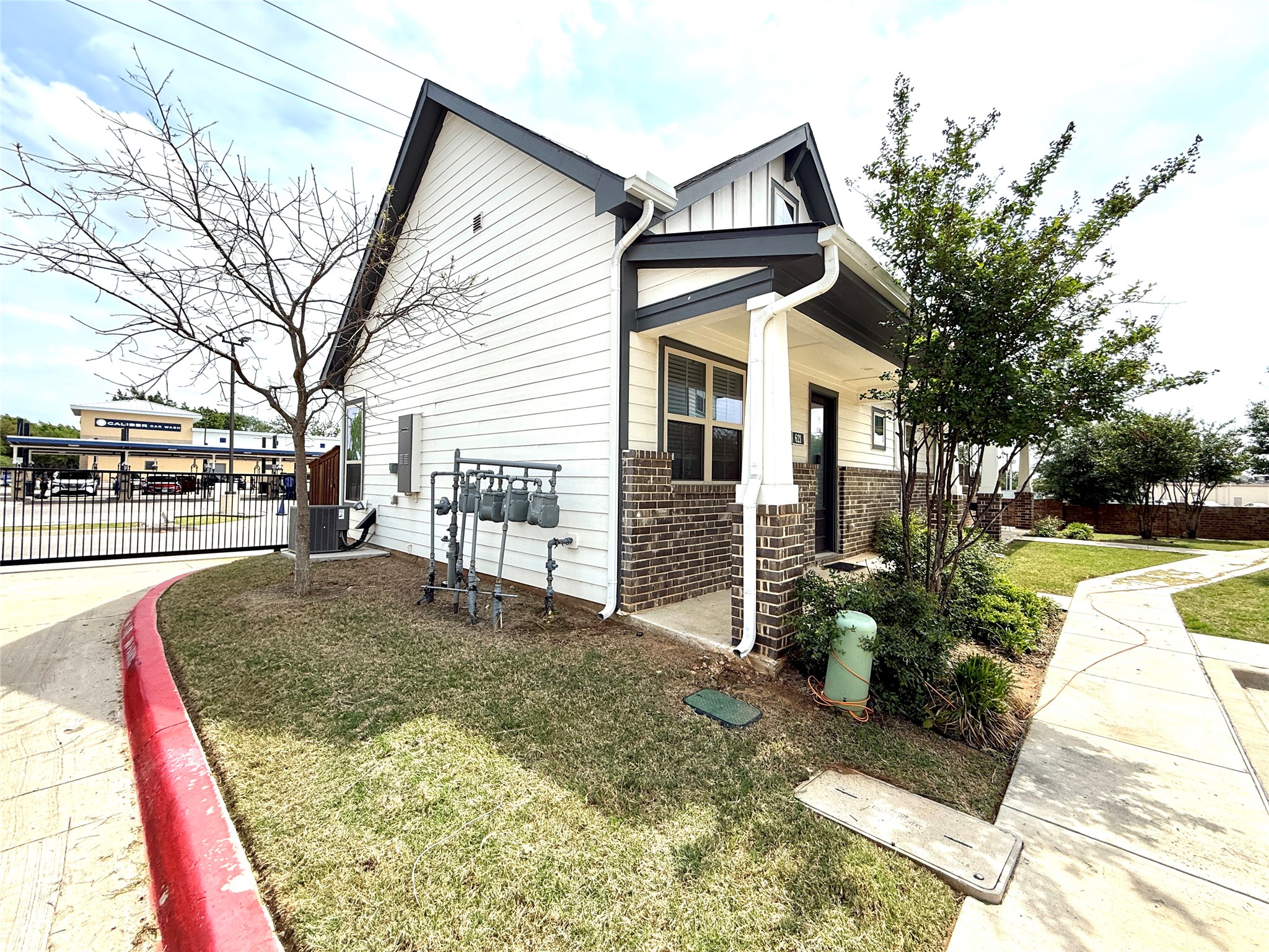 2501 Ascension Boulevard Arlington TX 76006