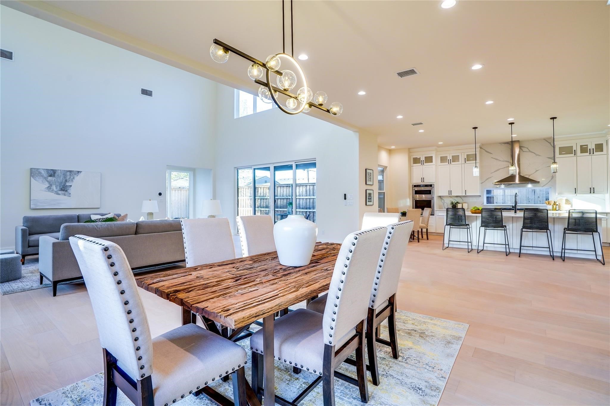 3611 S Versailles Avenue Dallas TX 75209