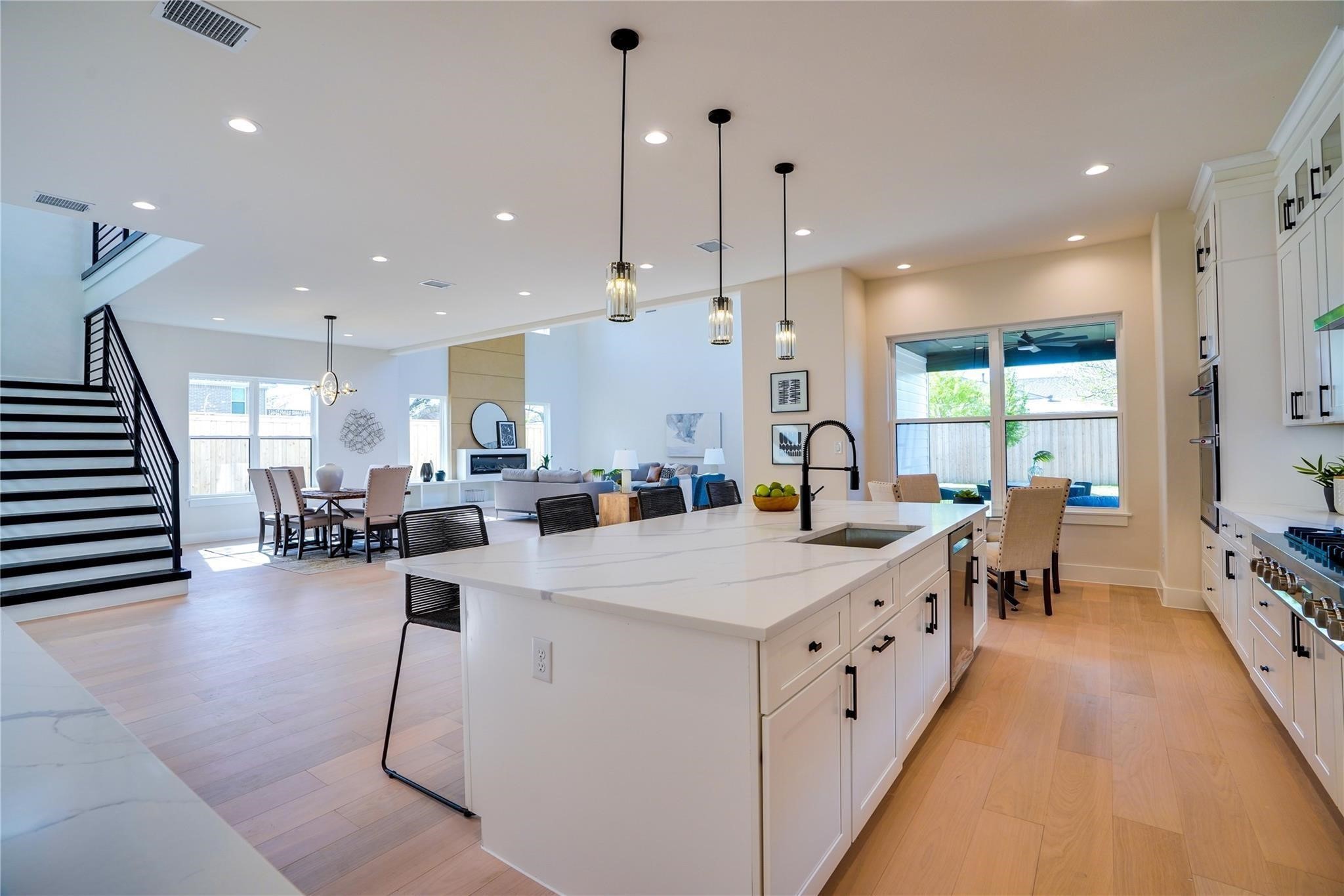 3611 S Versailles Avenue Dallas TX 75209