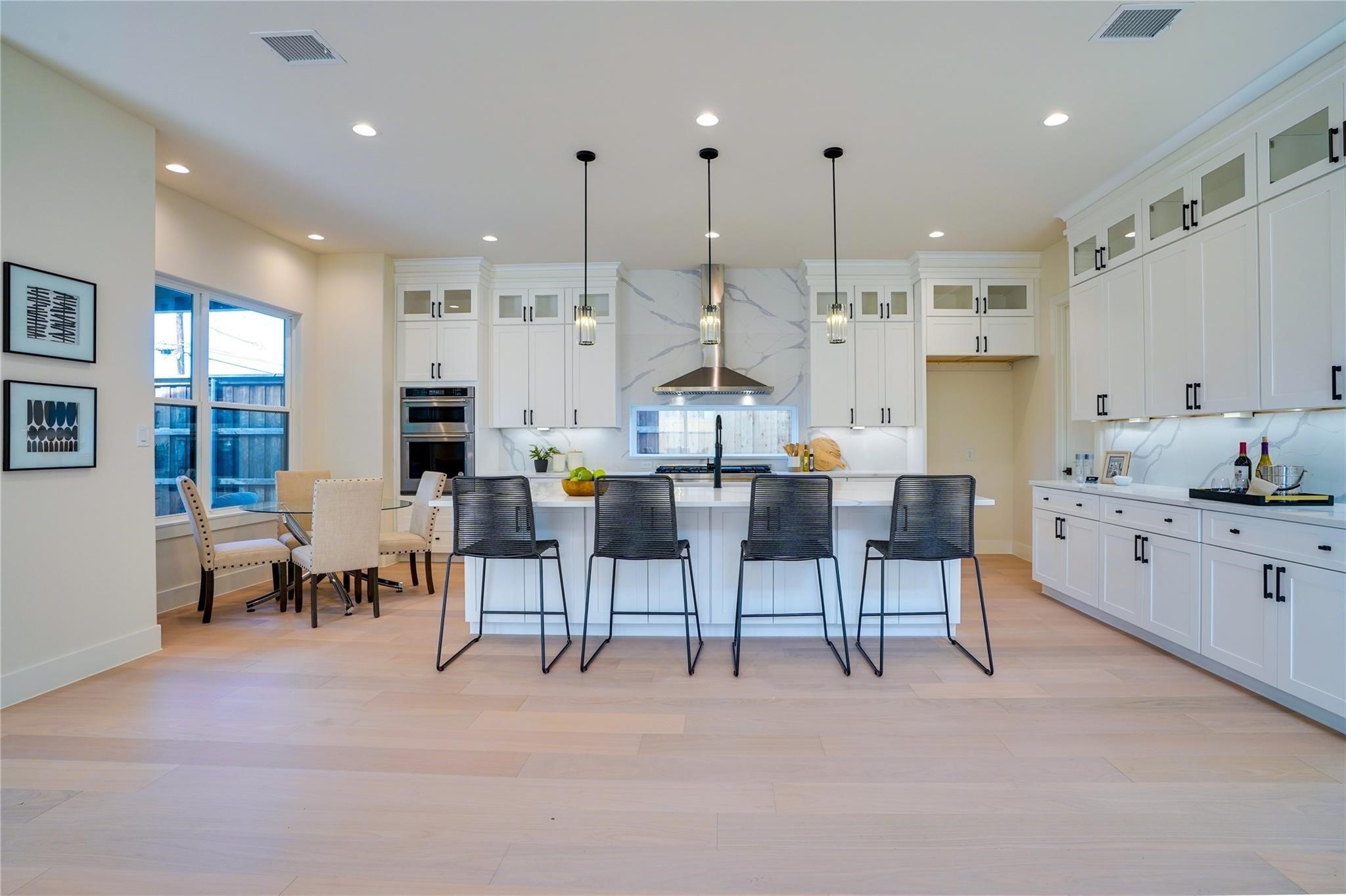 3611 S Versailles Avenue Dallas TX 75209