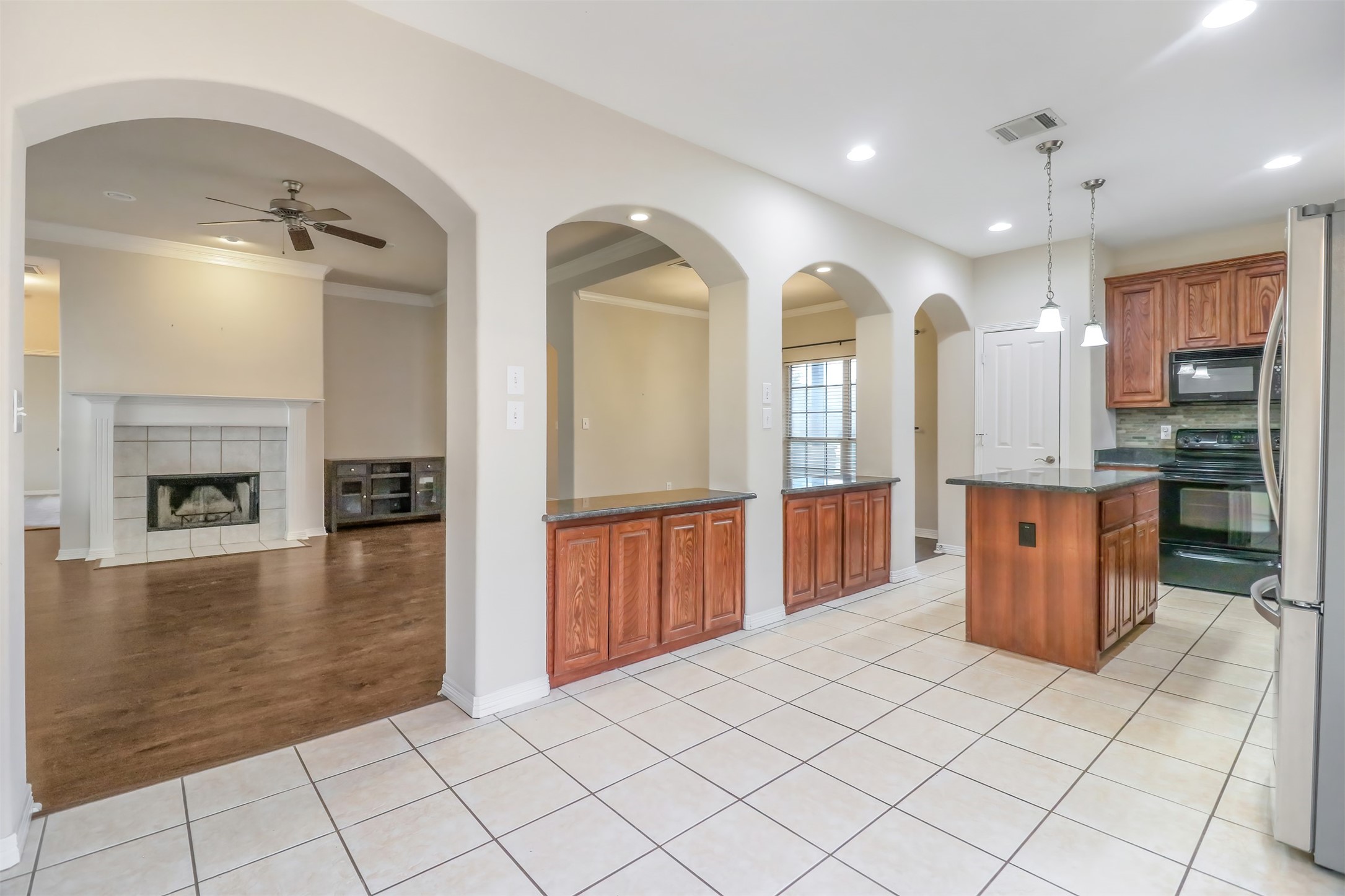102 Whipperwill Way Red Oak TX 75154
