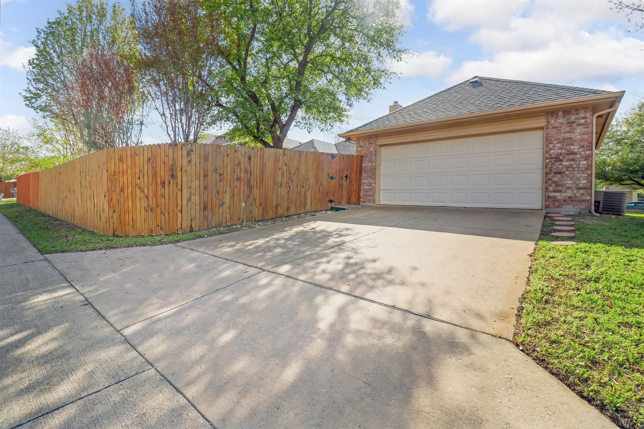 102 Whipperwill Way Red Oak TX 75154