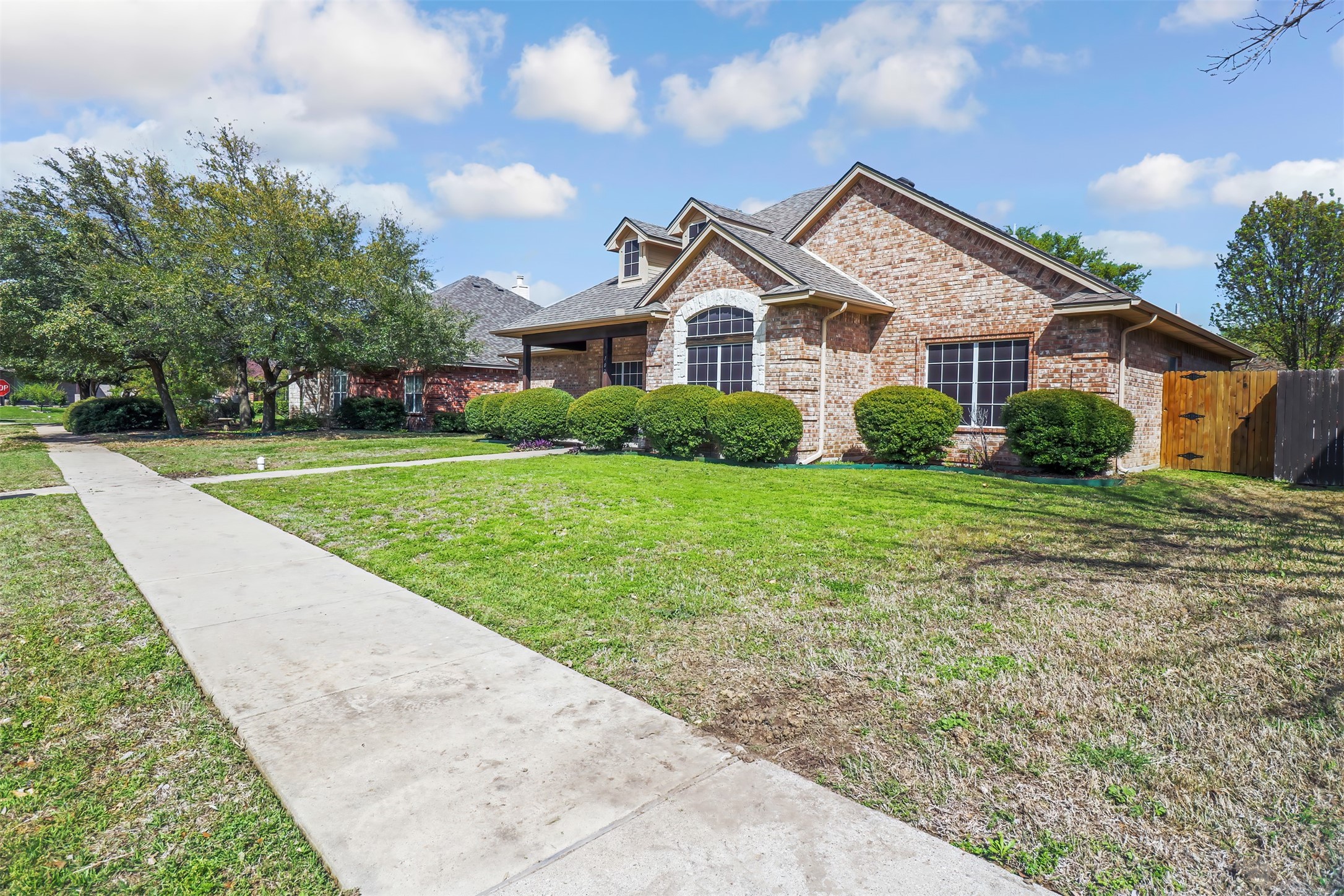 102 Whipperwill Way Red Oak TX 75154